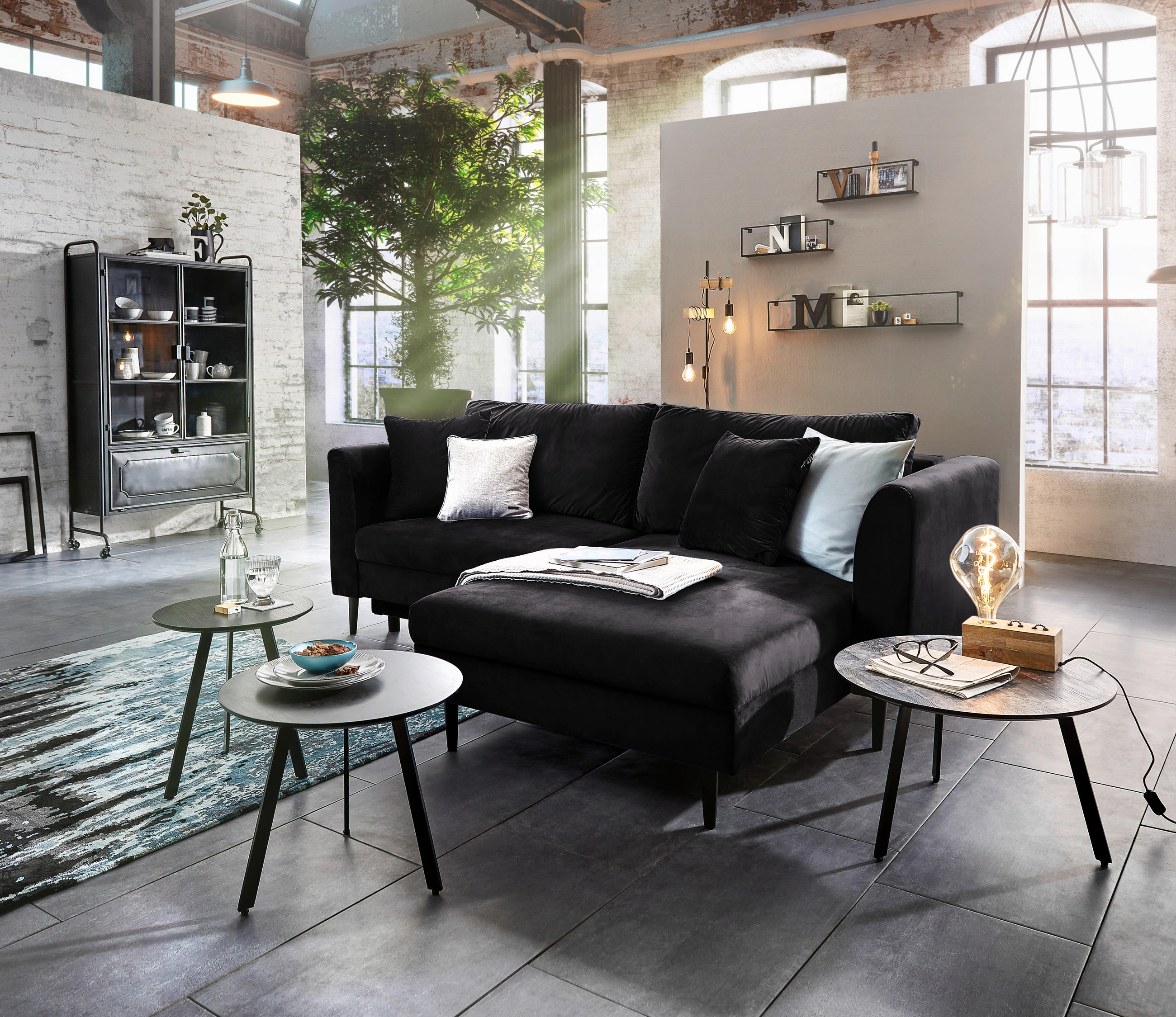 ECKSOFA Schwarz Velours  - Schwarz, Design, Holz/Textil (235/165cm) - Ti'me