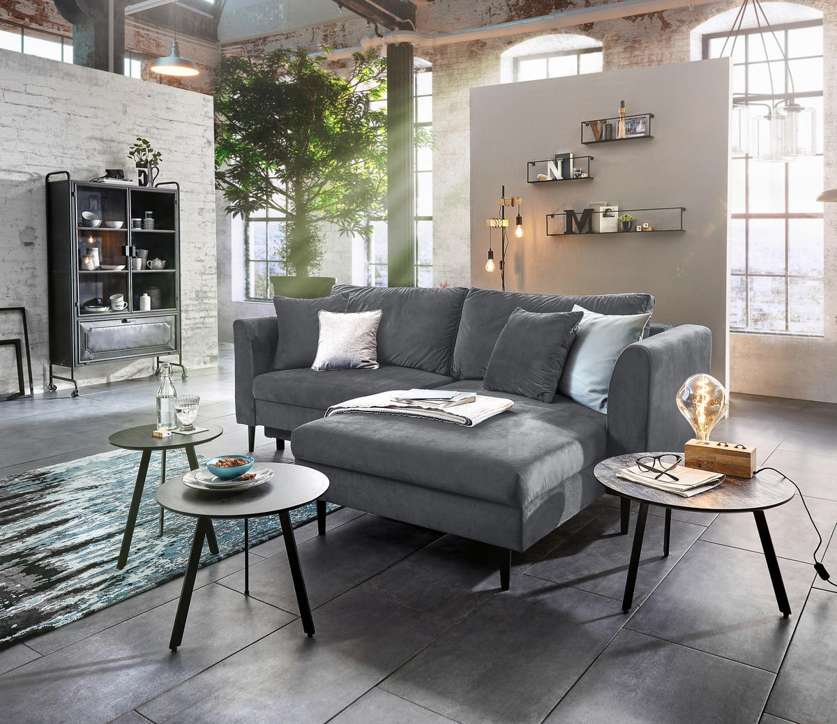 ECKSOFA Dunkelgrau Velours  - Dunkelgrau/Schwarz, Design, Holz/Textil (235/165cm) - Ti'me
