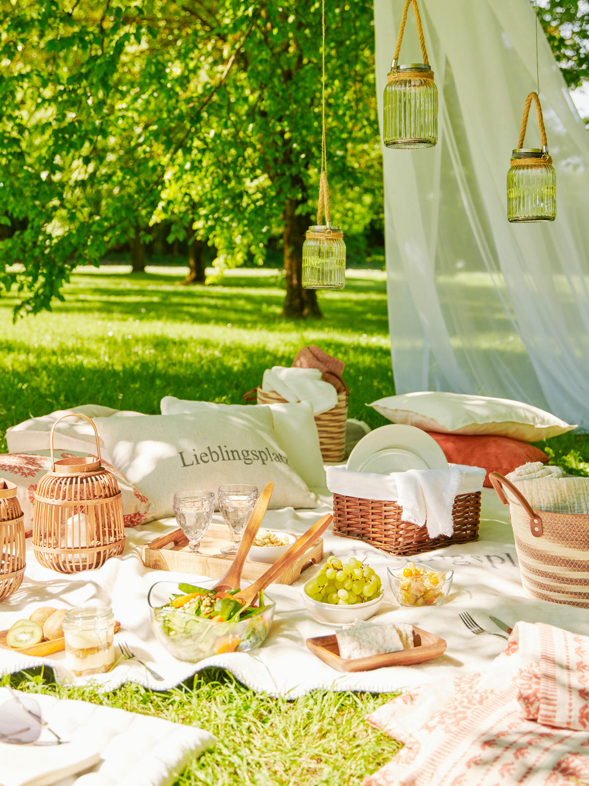 ZIERKISSEN  40/60 cm   - Weiß/Grau, Design, Textil (40/60cm) - David Fussenegger