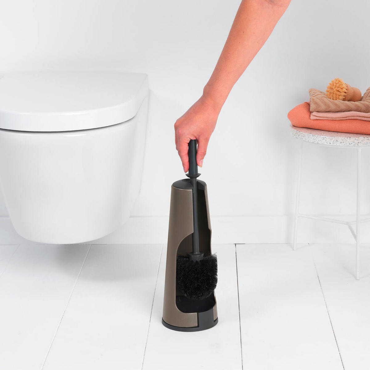 WC-GARNITURA S ŠČETKO - siva, Basics, kovina/umetna masa (12/42/12cm) - Brabantia