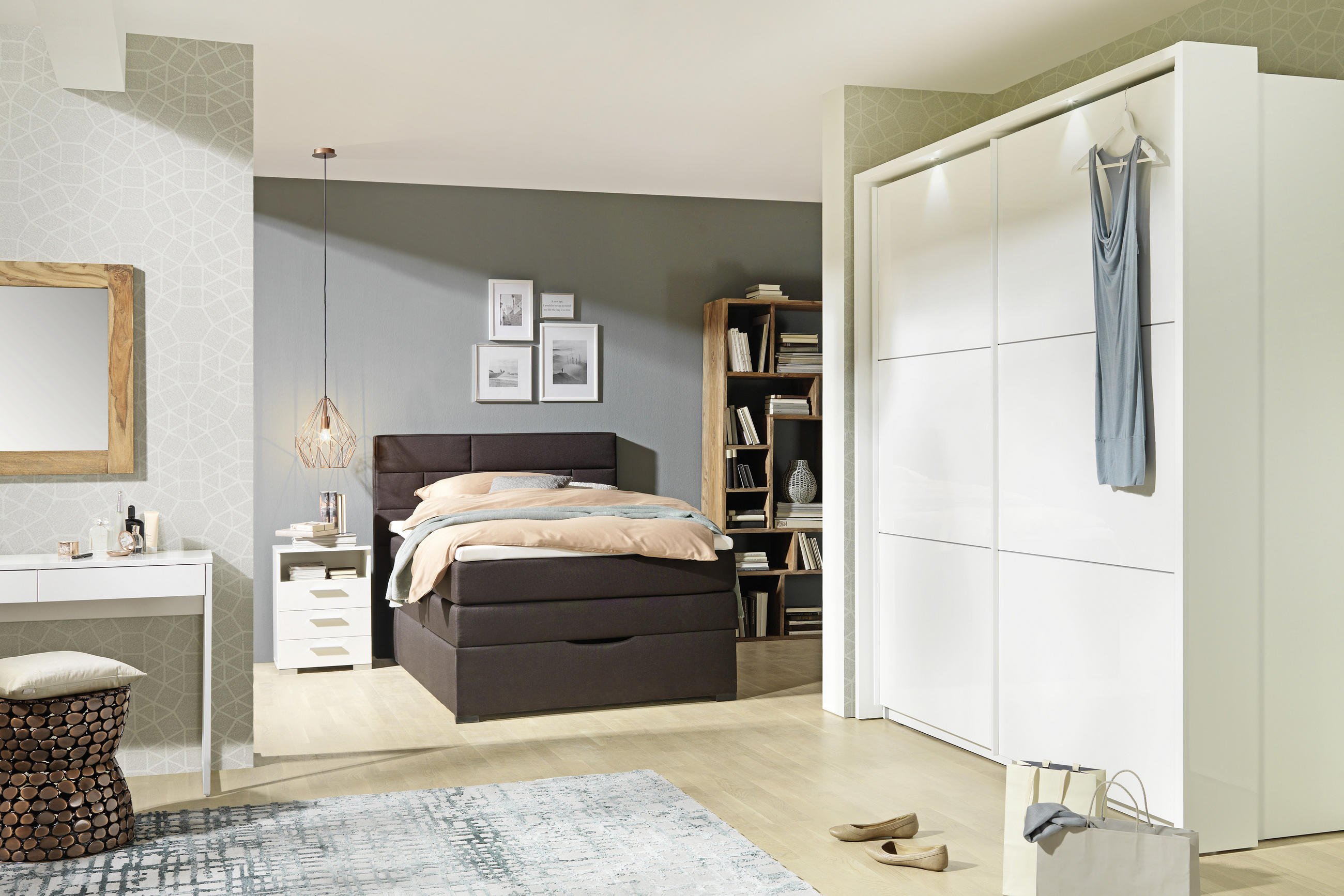 ORMAR S KLIZNIM VRATIMA bijela, bijela visoki sjaj   - bijela/bijela visoki sjaj, Design, drvni materijal/metal (269,9/209,7/61,2cm) - Carryhome