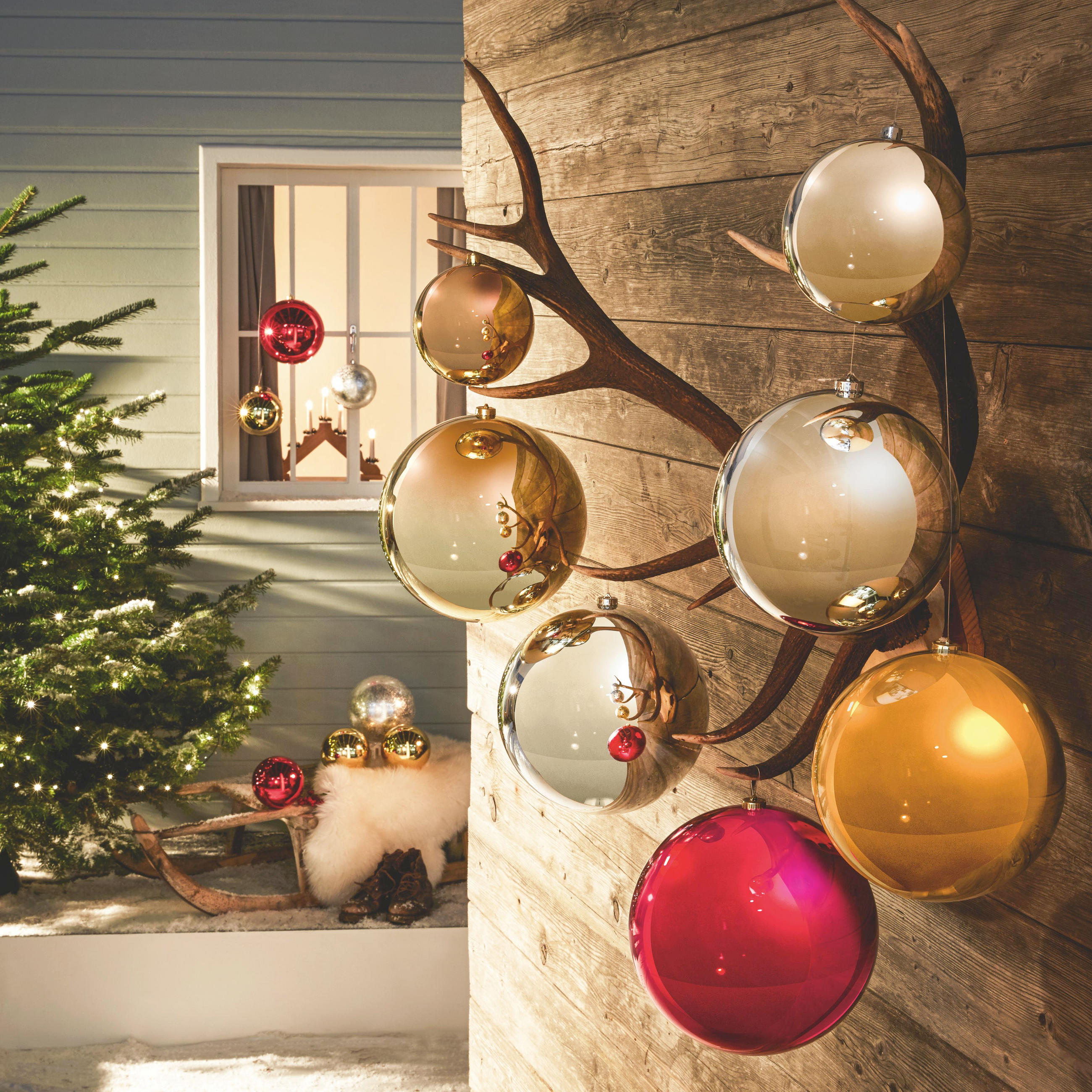 CHRISTBAUMKUGEL 25 cm  - Goldfarben, Basics, Kunststoff (25cm) - X-Mas