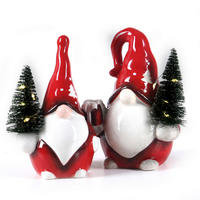 TOMTENISSE  - vit/röd, Lifestyle, keramik (8/9/6/7/12,5cm) - X-Mas