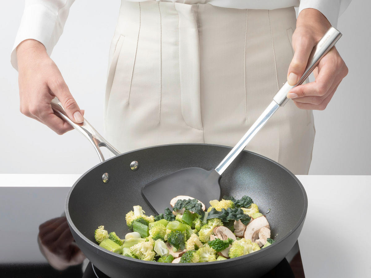 OBRAČALKA    10.5/38.8/5 cm                 - siva/črna, Basics, kovina/umetna masa (10.5/38.8/5cm) - Brabantia