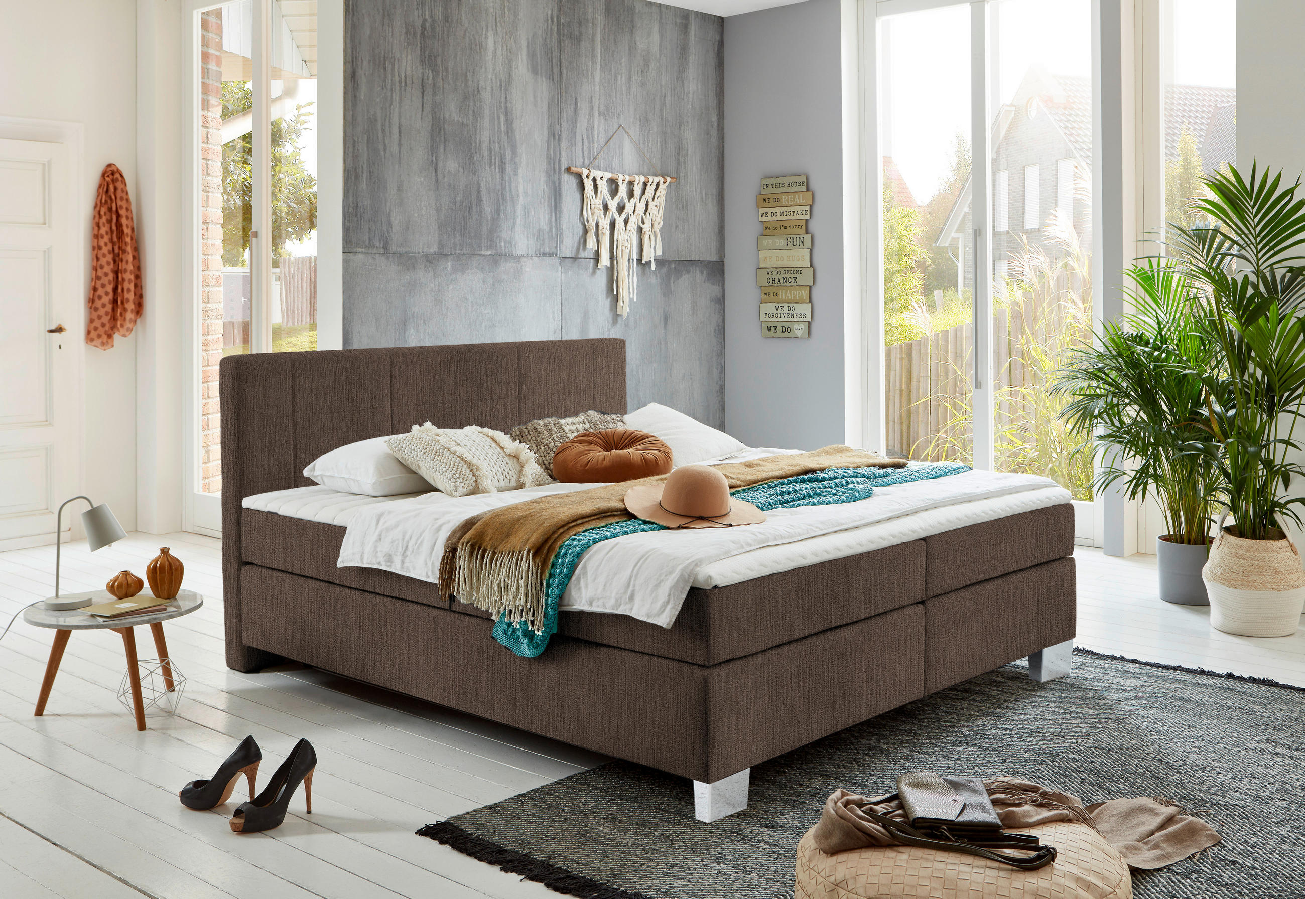 BOXSPRINGBETT 200/200 cm  in Braun  - Chromfarben/Braun, Konventionell, Kunststoff/Textil (200/200cm) - Hom`in