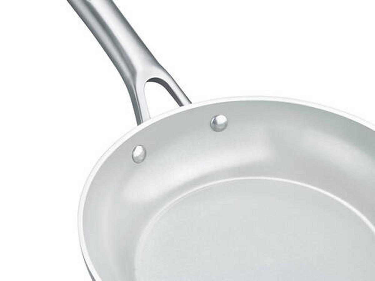 PÁNEV NA SMAŽENÍ  24 cm  - Basics, kov (24cm) - Berndes