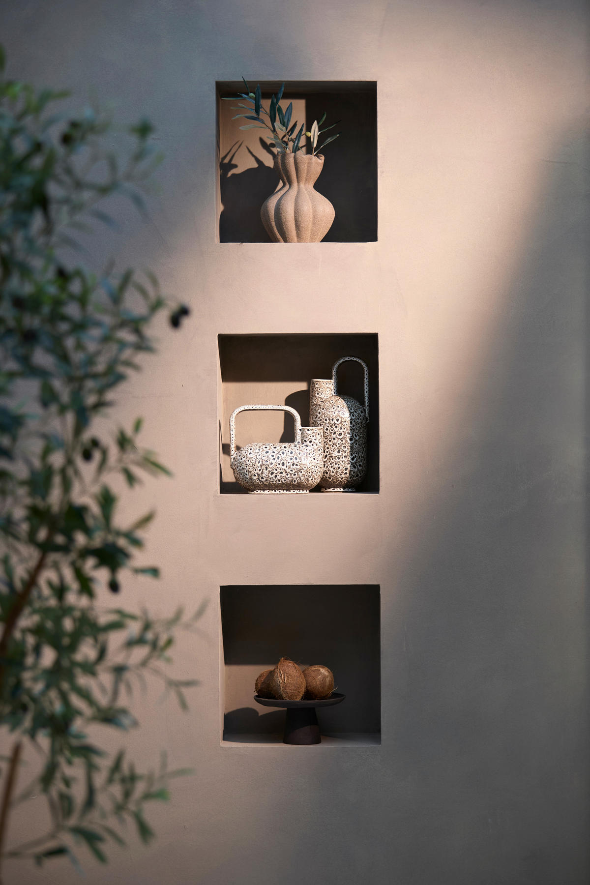 DEKOVASE  - Braun, Basics, Keramik (20,5/20,5/24,5cm) - Light & Living