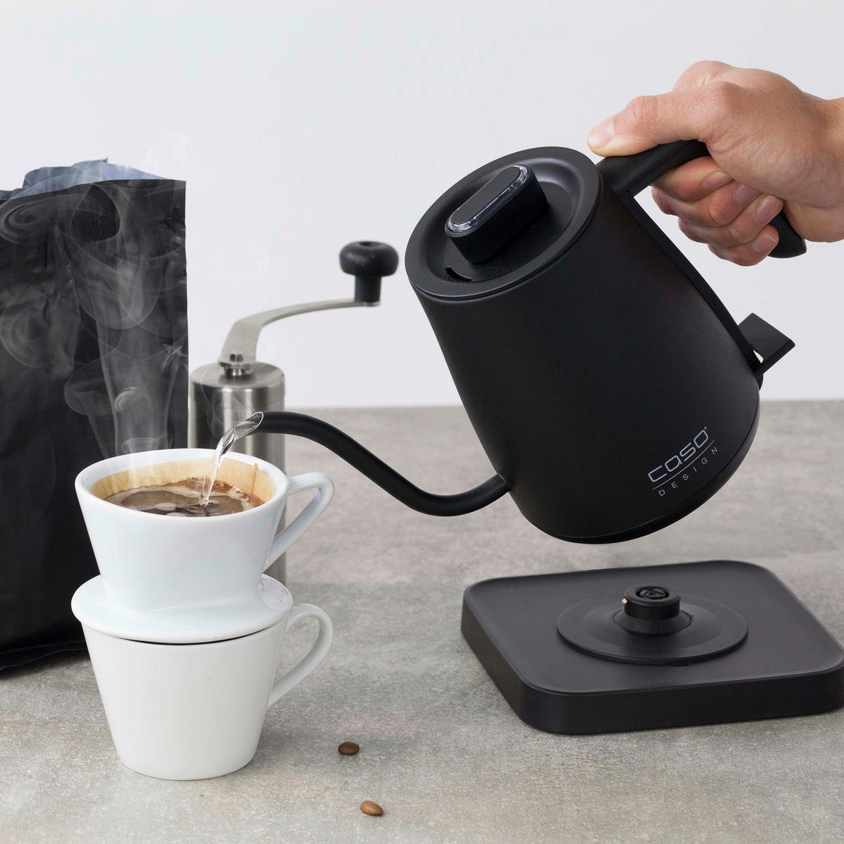 WASSERKOCHER 0,6 l  - Schwarz, Basics (28/20,5/16cm) - CASO Design