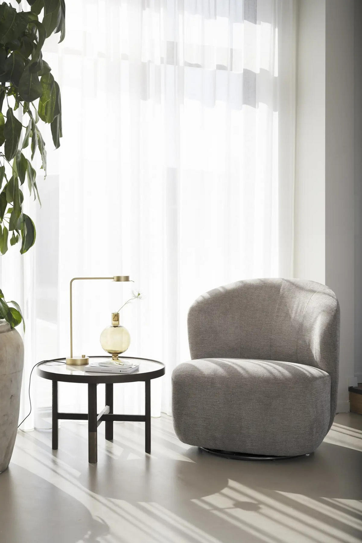 FÅTÖLJ i trä, metall, textil svart, beige  - beige/svart, Klassisk, metall/trä (76/82/82cm) - Rowico