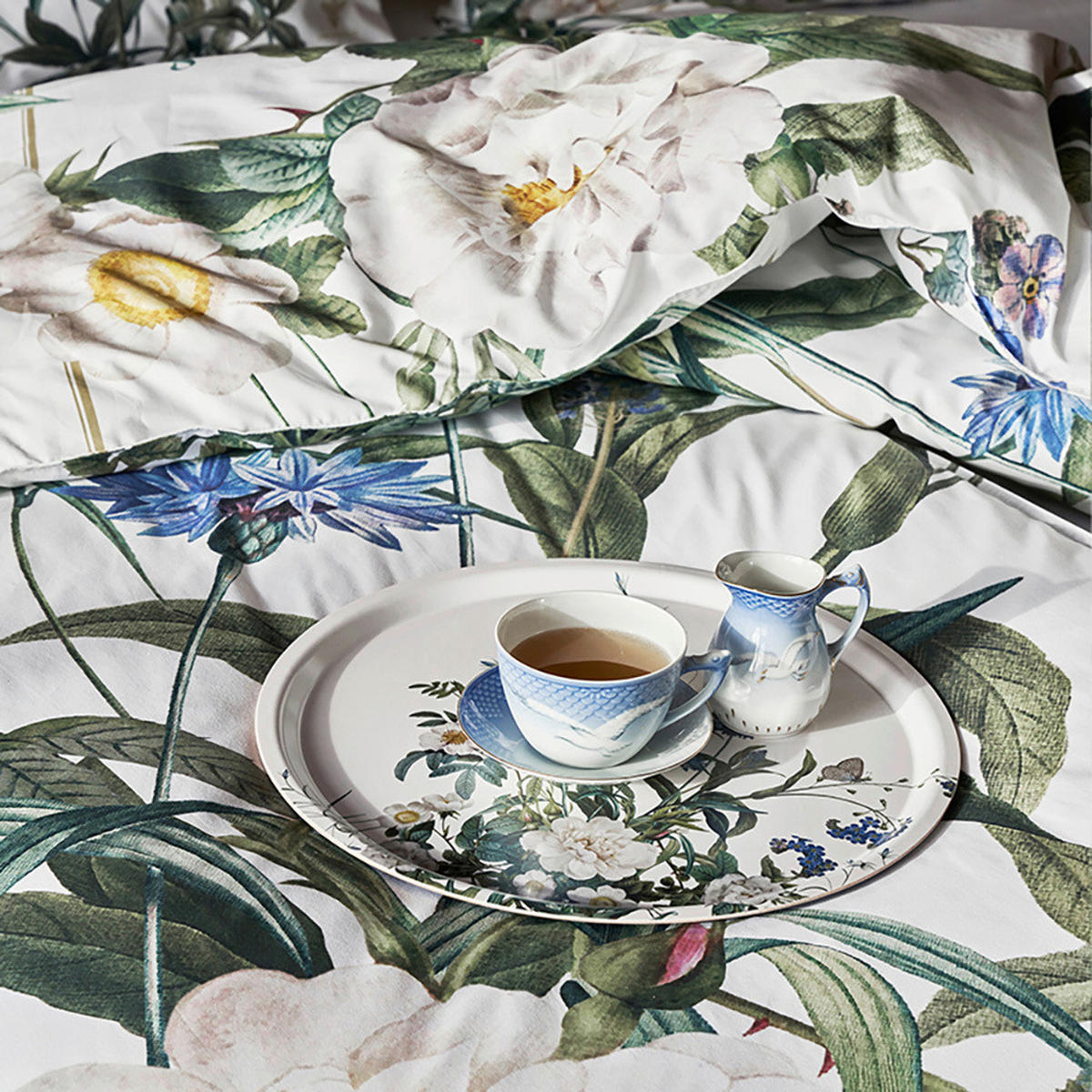 BETTWÄSCHE Blue Flower Garden JL Perkal 135/200 cm  - Hellblau, Basics, Textil (135/200cm)