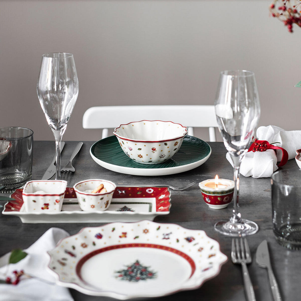 SKODELICA ZA KOSMIČE  Toy's Delight  keramika  15 cm        - rdeča/bela, Design, keramika (15cm) - Villeroy & Boch