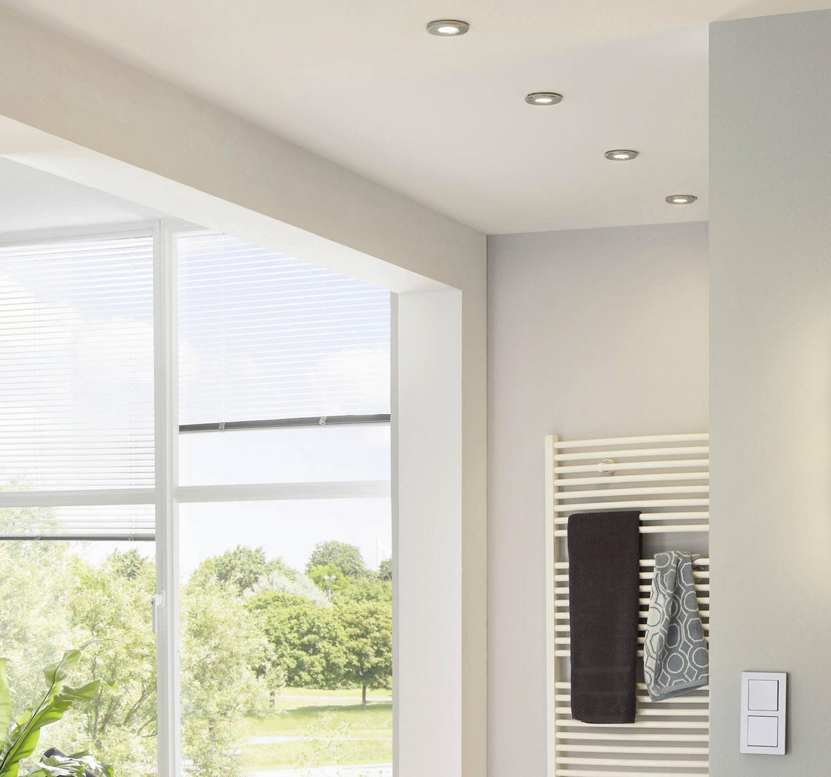 SPOT CU LED bec LED  - Basics, metal (7,8cm)