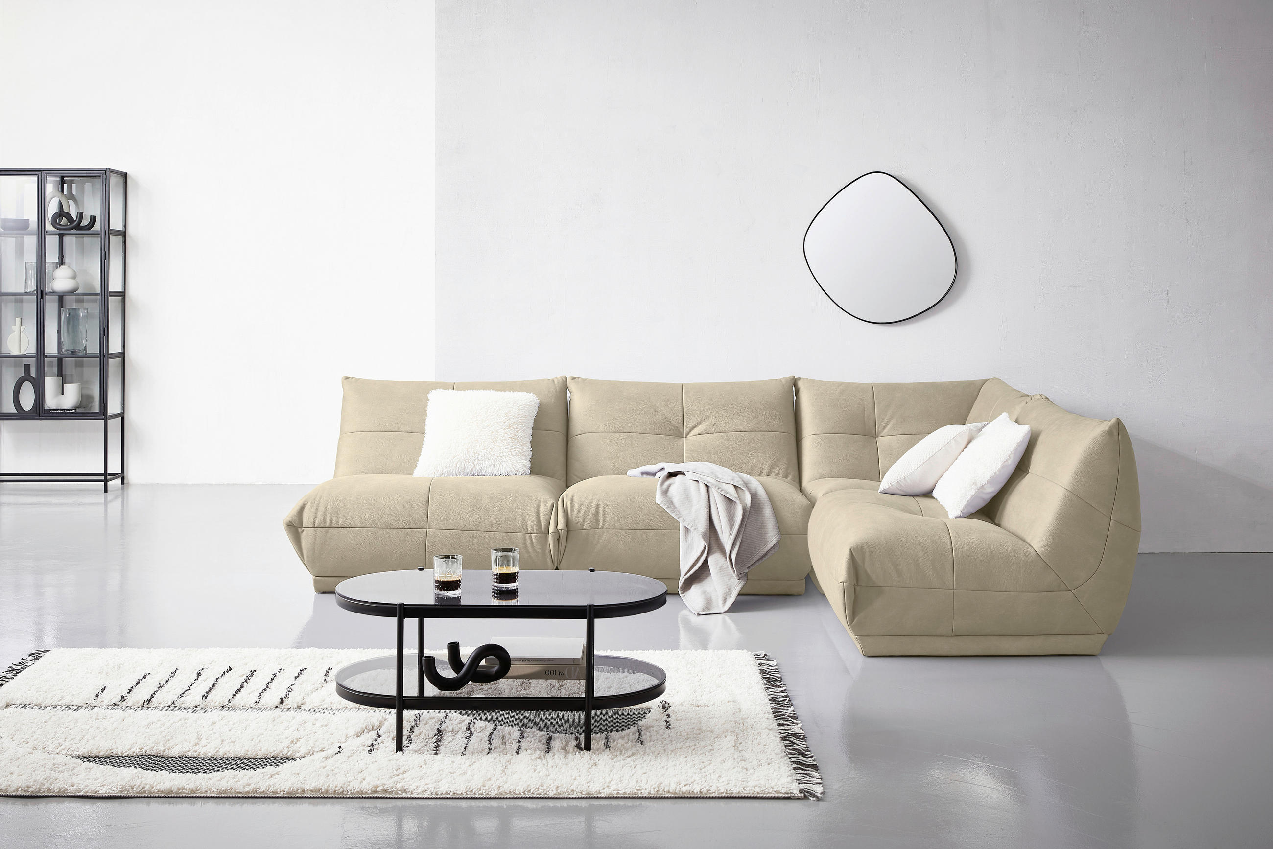 HÖRNSOFFA i läderimitation cremefärgad - cremefärgad, Trend, textil (315/210cm) - Livetastic