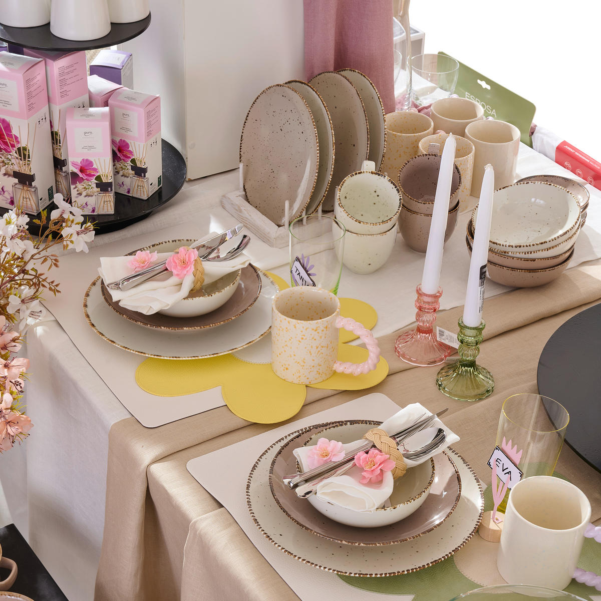 POGRINJEK         rumena, zelena, roza, bela  - roza/rumena, Trendi, tekstil (38cm)