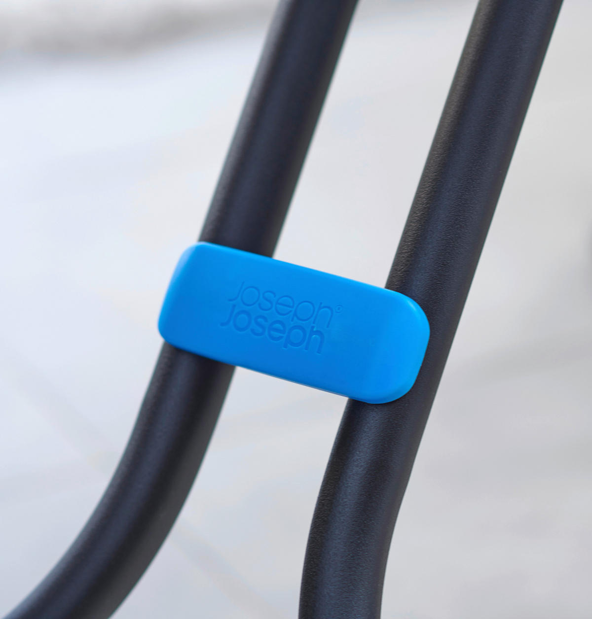 LIKALNA DESKA - temno modra, Basics, tekstil (38/136/8,5cm) - Joseph Joseph