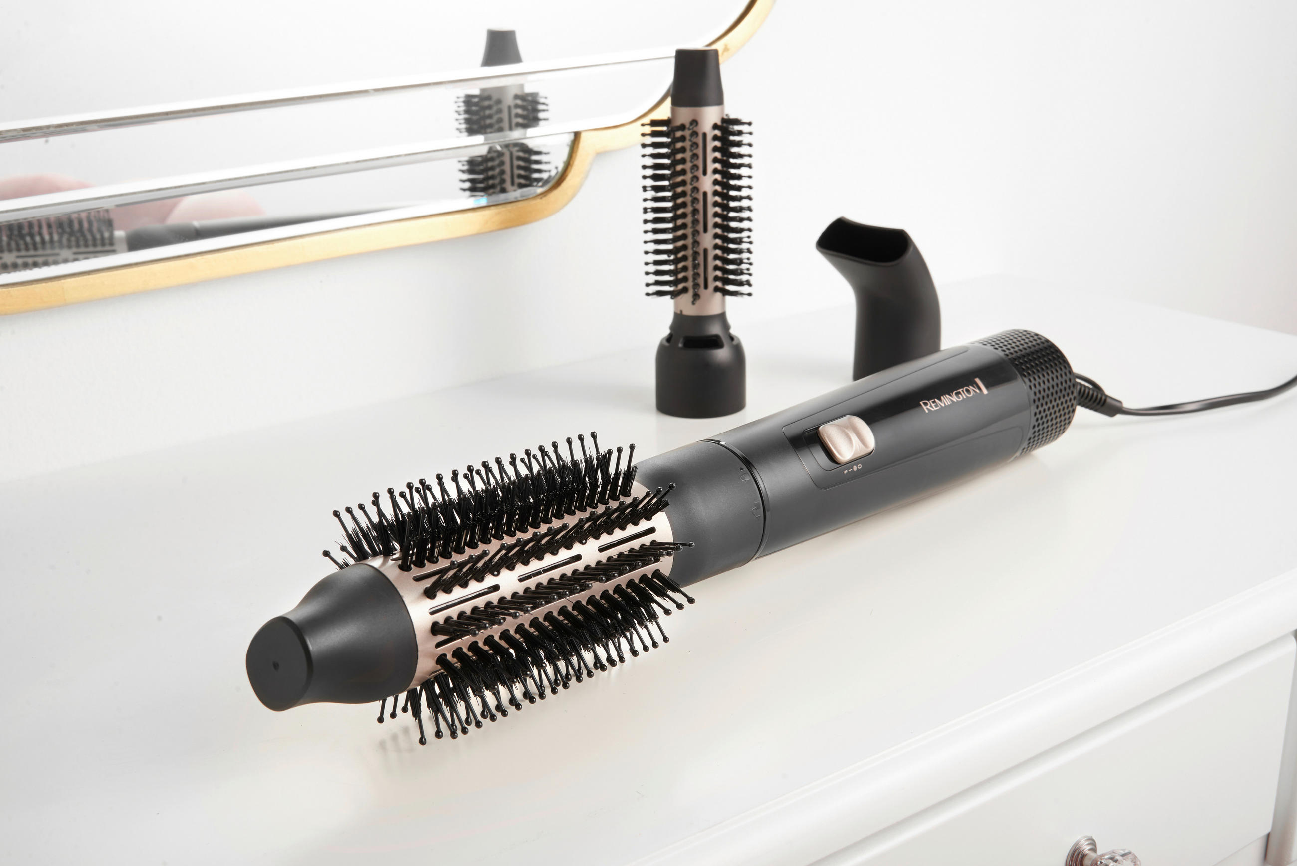 HAARSTYLER  - Sandfarben/Schwarz, Basics, Kunststoff (5/5/23cm) - Russell Hobbs