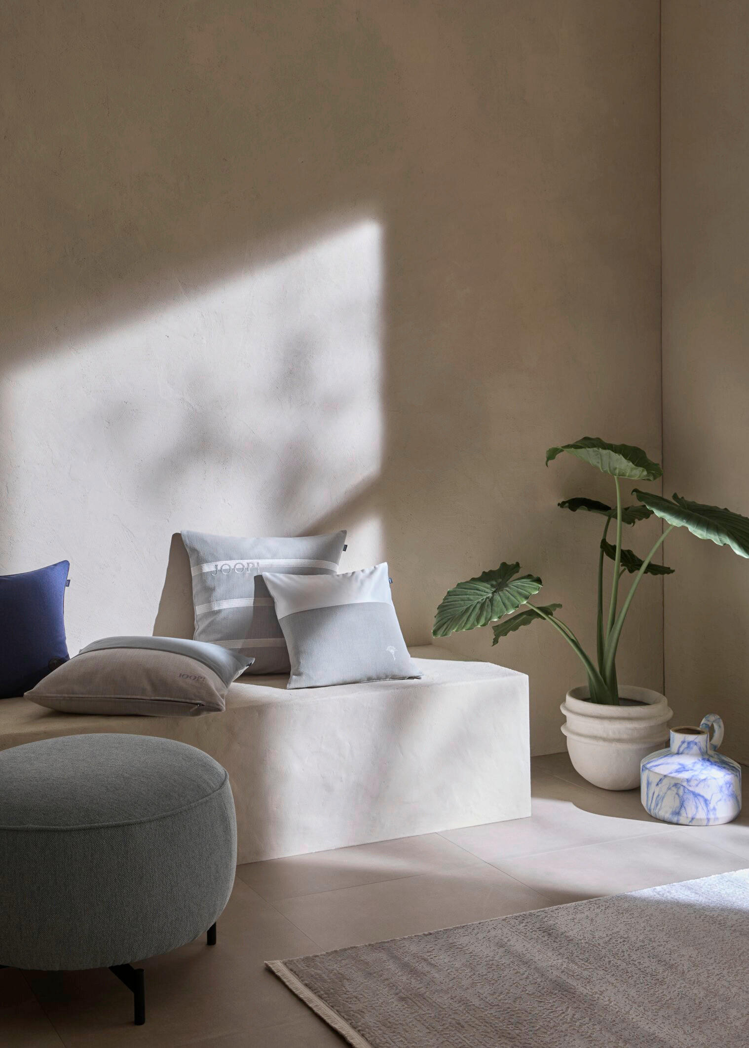 Thumbnail - Joop! Kissenhülle J!Split silber, Silber, Hellgrau, Textil, Uni, 50x50 cm, hochwertige Qualität, Wohntextilien, Bezüge, ...