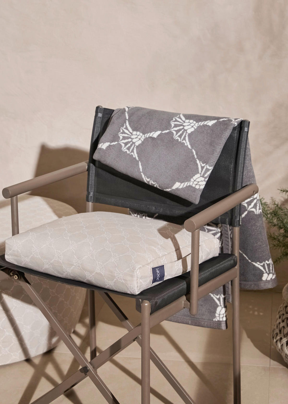 OUTDOOR-KISSEN  - Sandfarben, Design, Textil (40/40cm) - Joop!