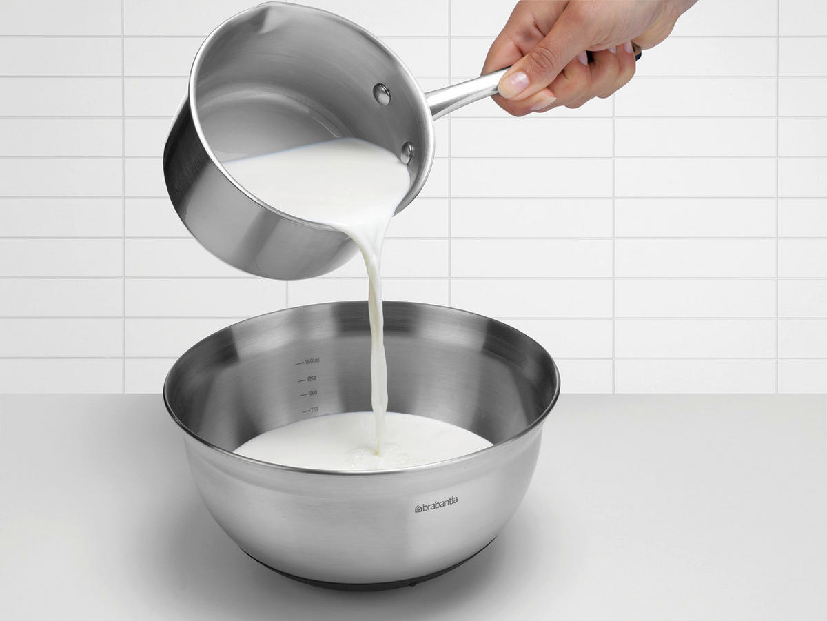 POSODA ZA MEŠANJE - Basics, kovina (21,7/11/21,7cm) - Brabantia