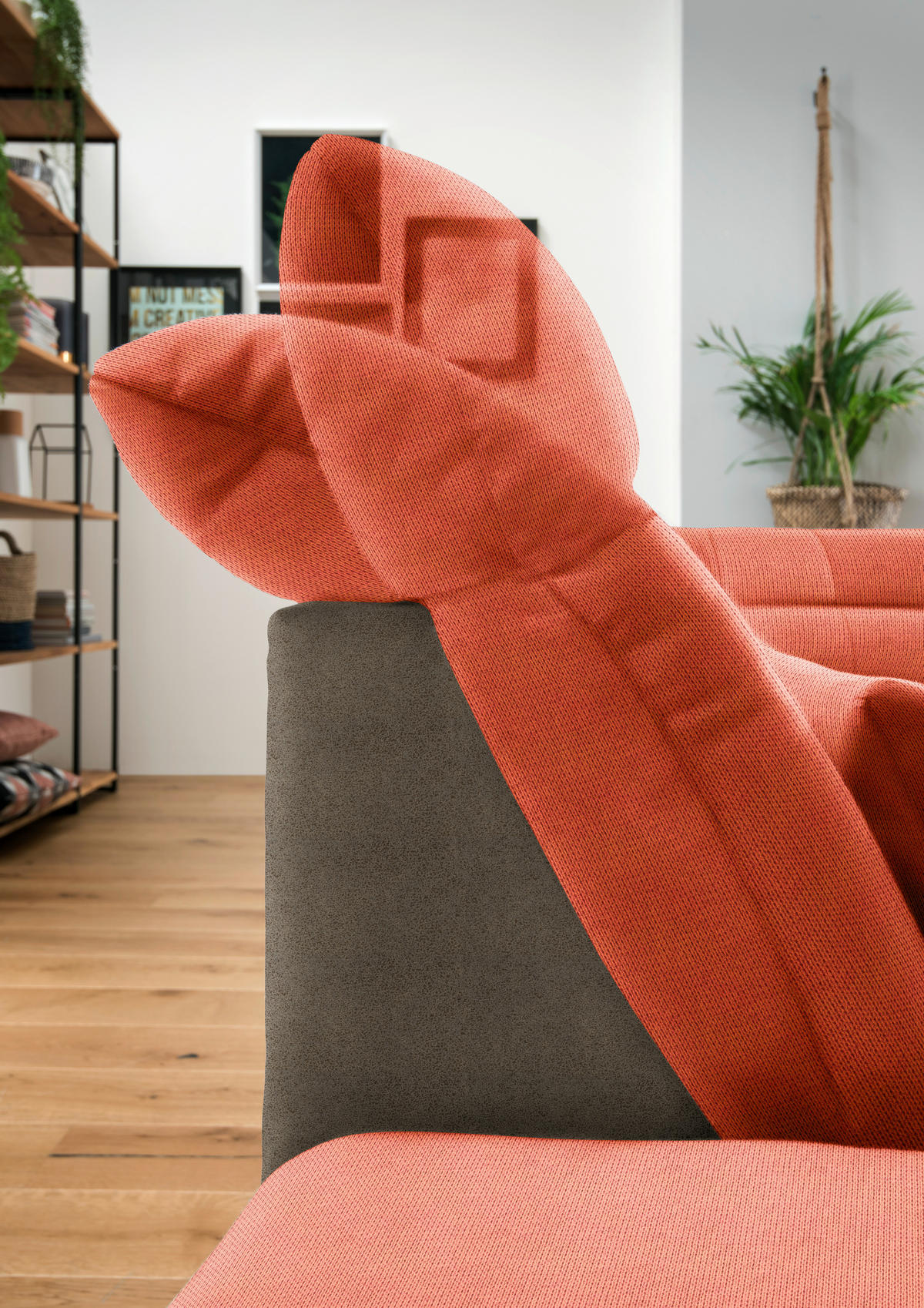 WOHNLANDSCHAFT in Mikrofaser Orange  - Chromfarben/Orange, Design, Kunststoff/Textil (204/350/211cm) - Xora