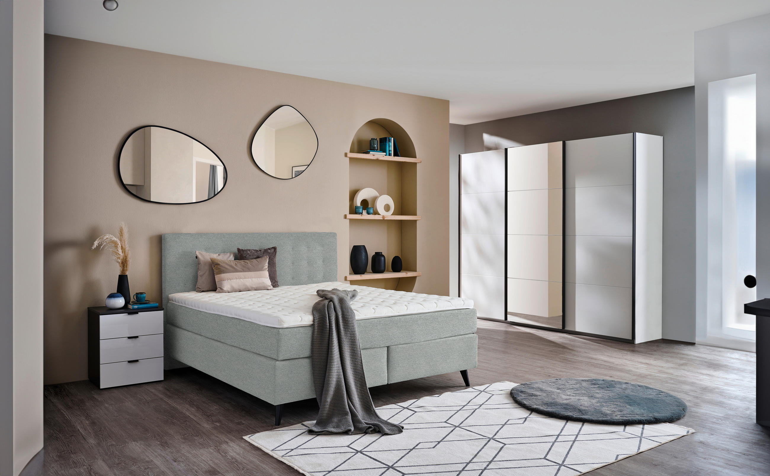 BOXSPRINGBETT 200/200 cm  in Grau  - Schwarz/Grau, KONVENTIONELL, Holz/Textil (200/200cm) - Voleo