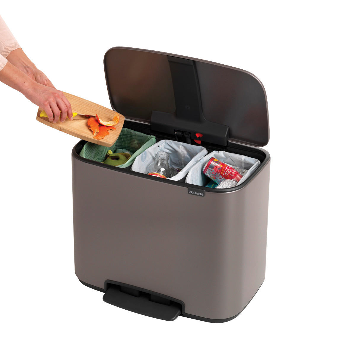 ODPADKOVÝ KÔŠ  33 l - čierna/sivá, Design, kov/plast (54/44/36,5cm) - Brabantia