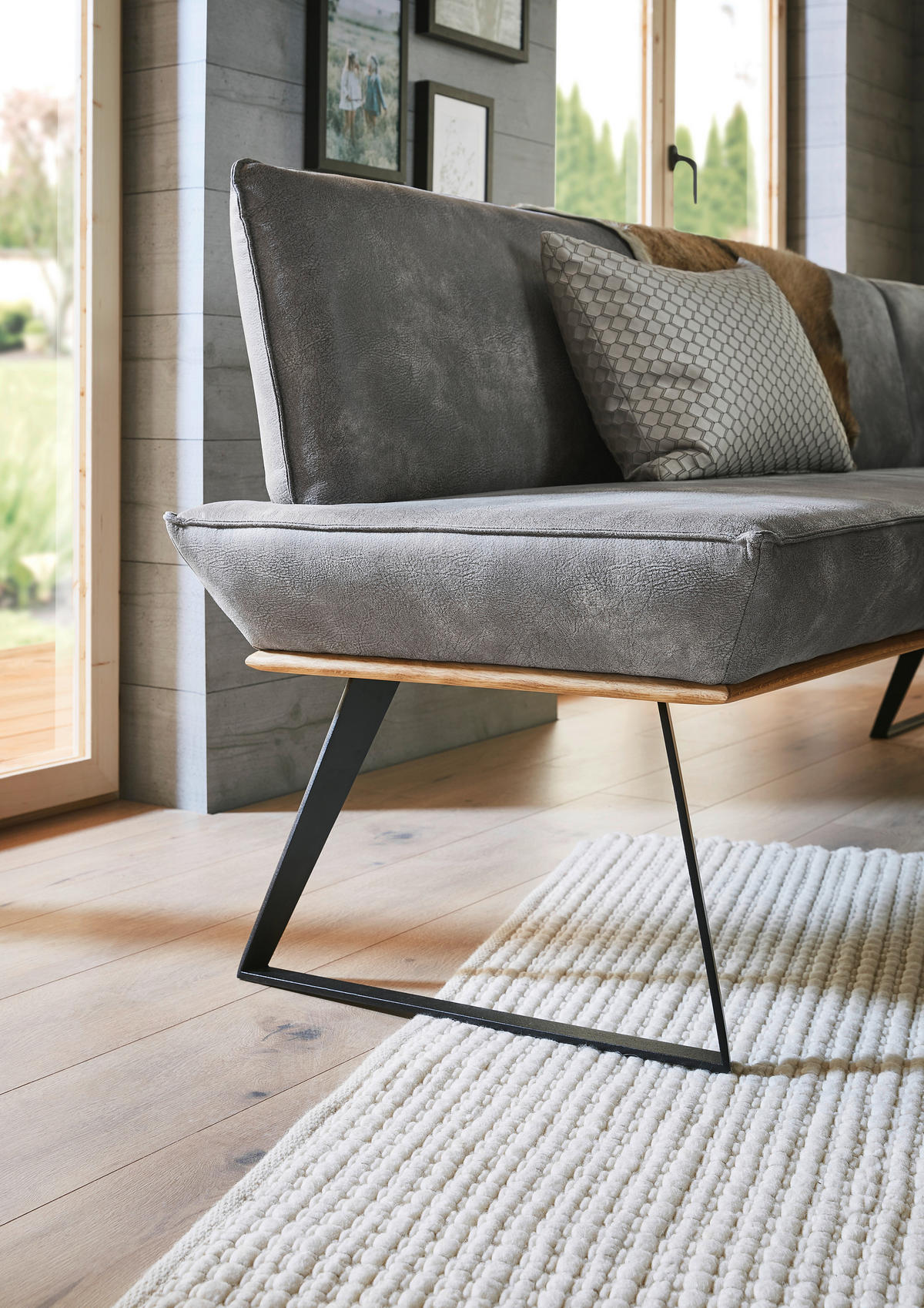 ECKBANK 163/223 cm Lederlook Schwarz, Eichefarben, Graubraun Eiche massiv   - Eichefarben/Graubraun, Design, Holz/Textil (163/223cm) - Voleo