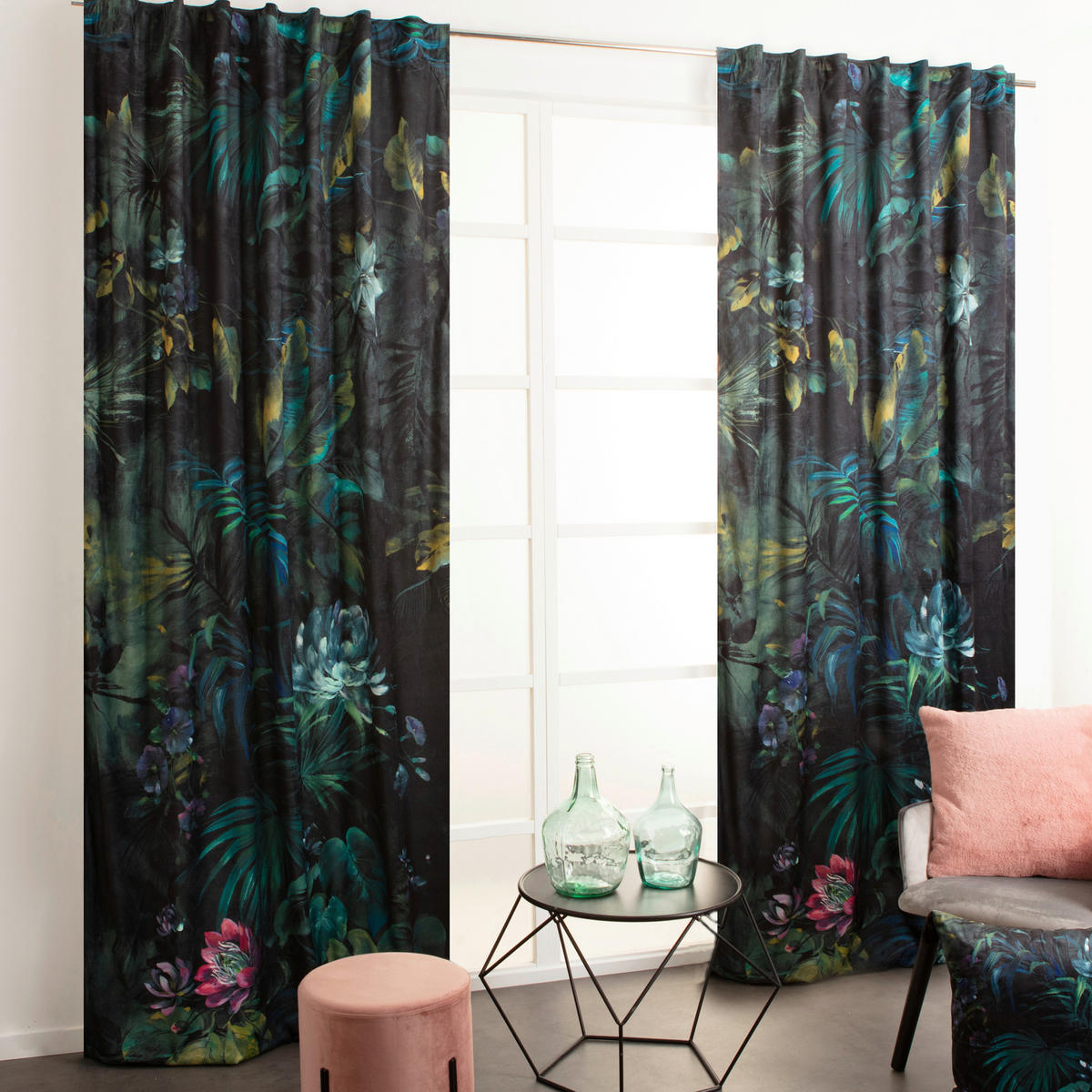 FERTIGVORHANG  blickdicht   135/280 cm  - Multicolor, Basics, Textil (135/280cm)