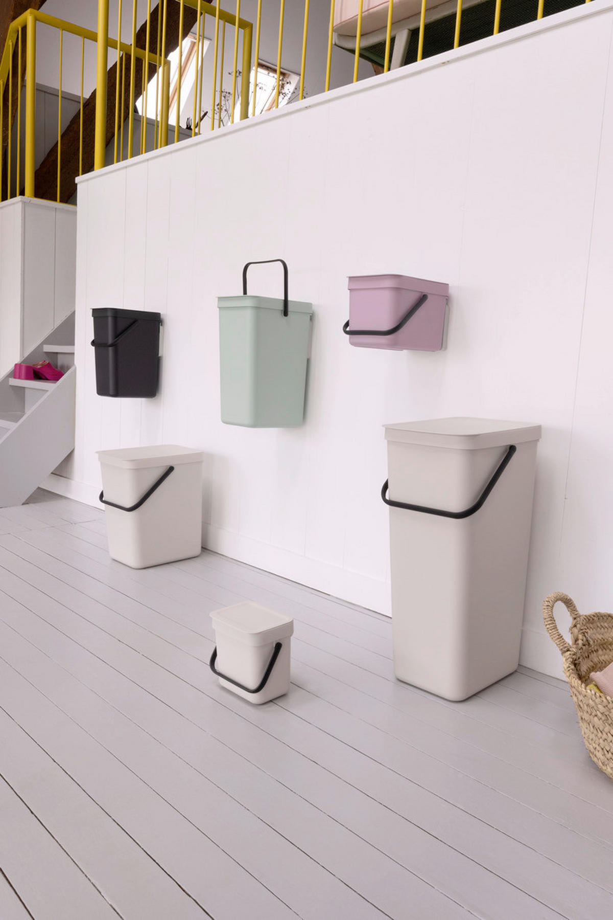 ABFALLEIMER Kunststoff   - Pink, Basics, Kunststoff (24.5/18.1/20cm) - Brabantia