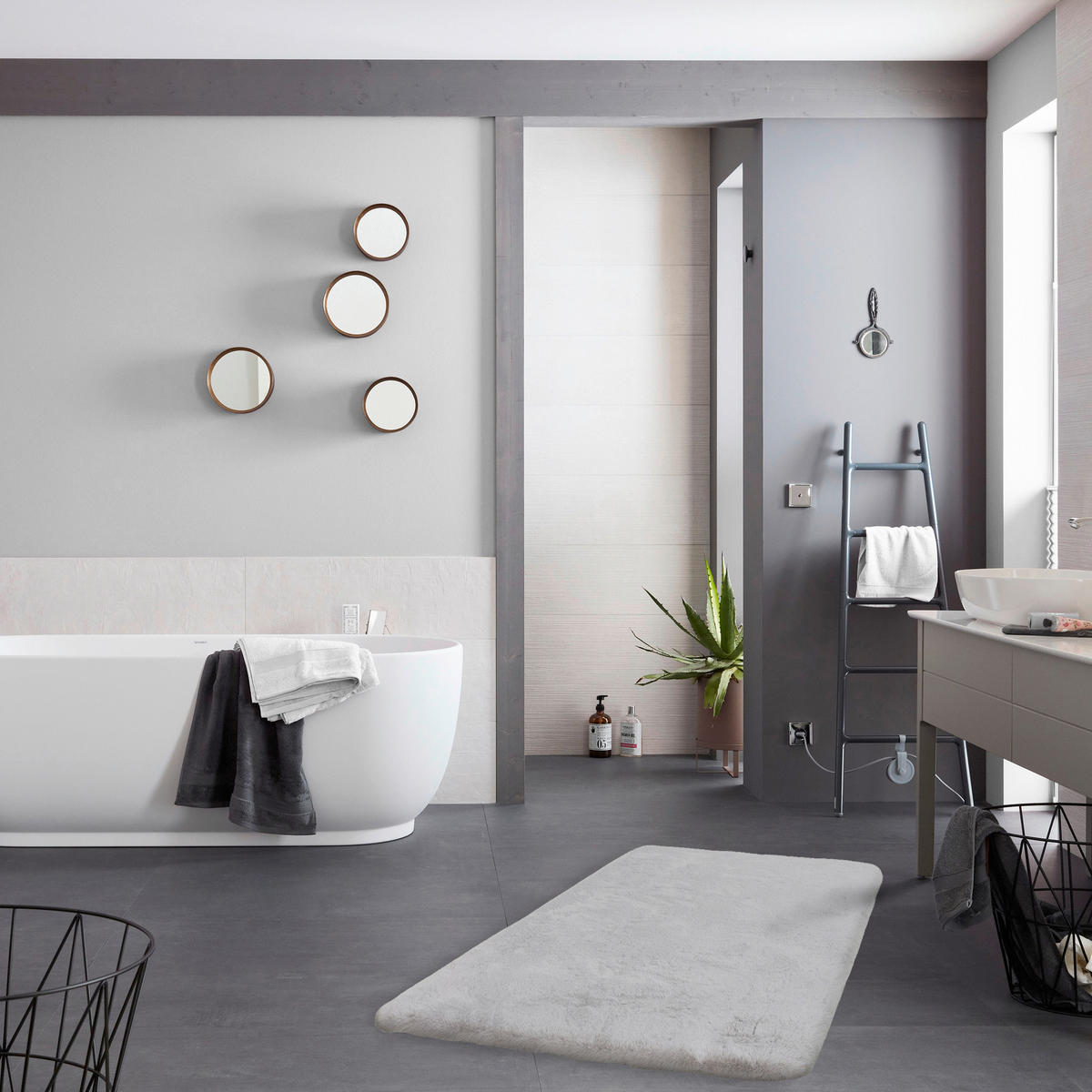 BADTEPPICH Silberfarben 67/110 cm  - Silberfarben, Basics, Textil (67/110cm) - Schöner Wohnen