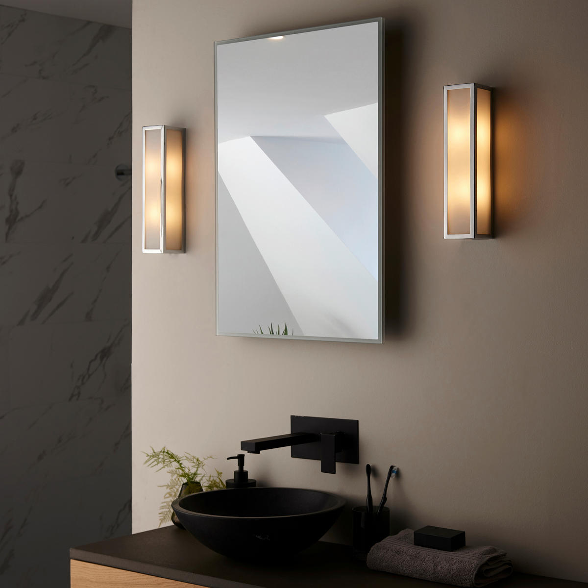 BADEZIMMER-WANDLEUCHTE 7.5/31.5/7.5 cm   - Chromfarben, KONVENTIONELL, Glas (7.5/31.5/7.5cm) - ENDON