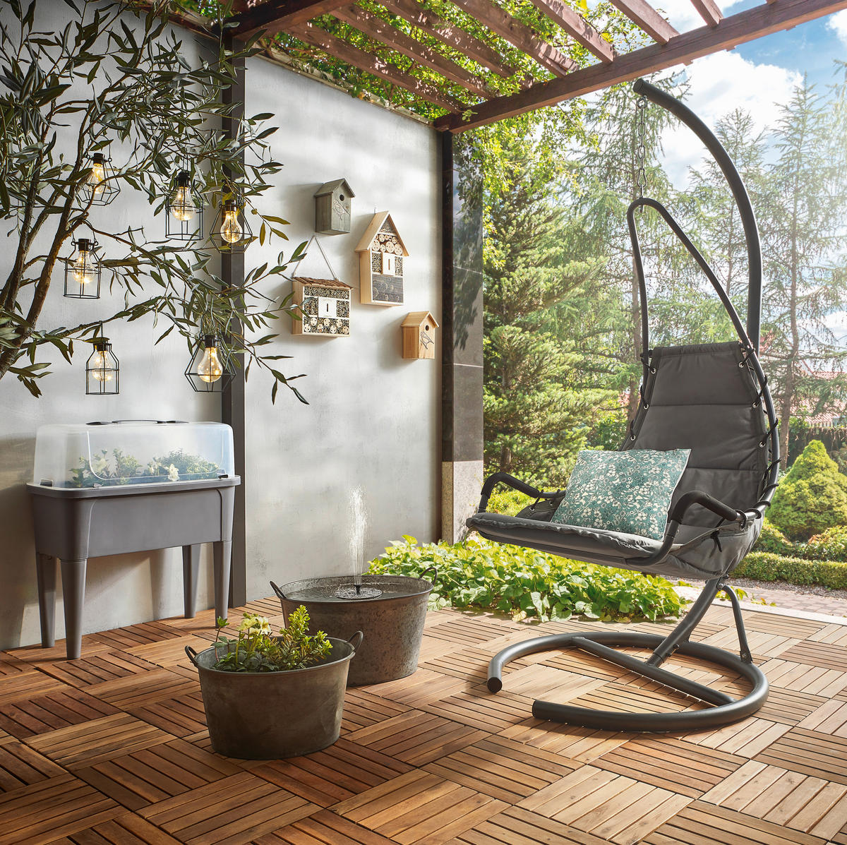 WASSERFONTÄNE - Schwarz, Basics, Kunststoff (16cm)