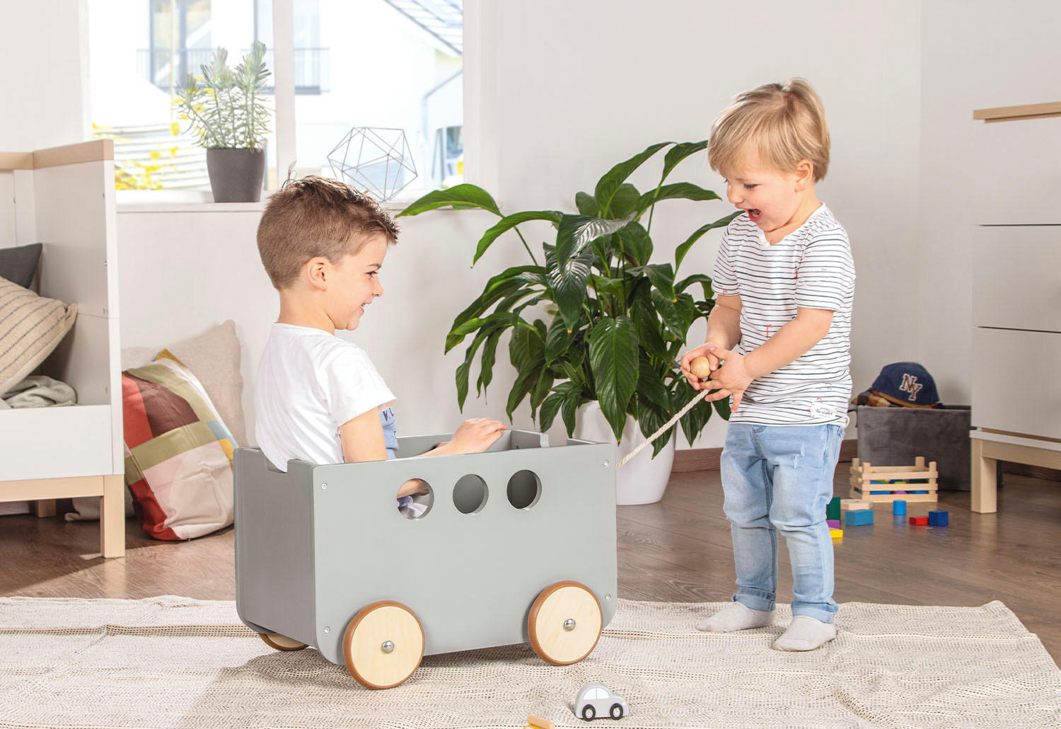 SPIELZEUGBOX JIM  - Grau, Basics, Holzwerkstoff (50/36/36cm) - Pinolino