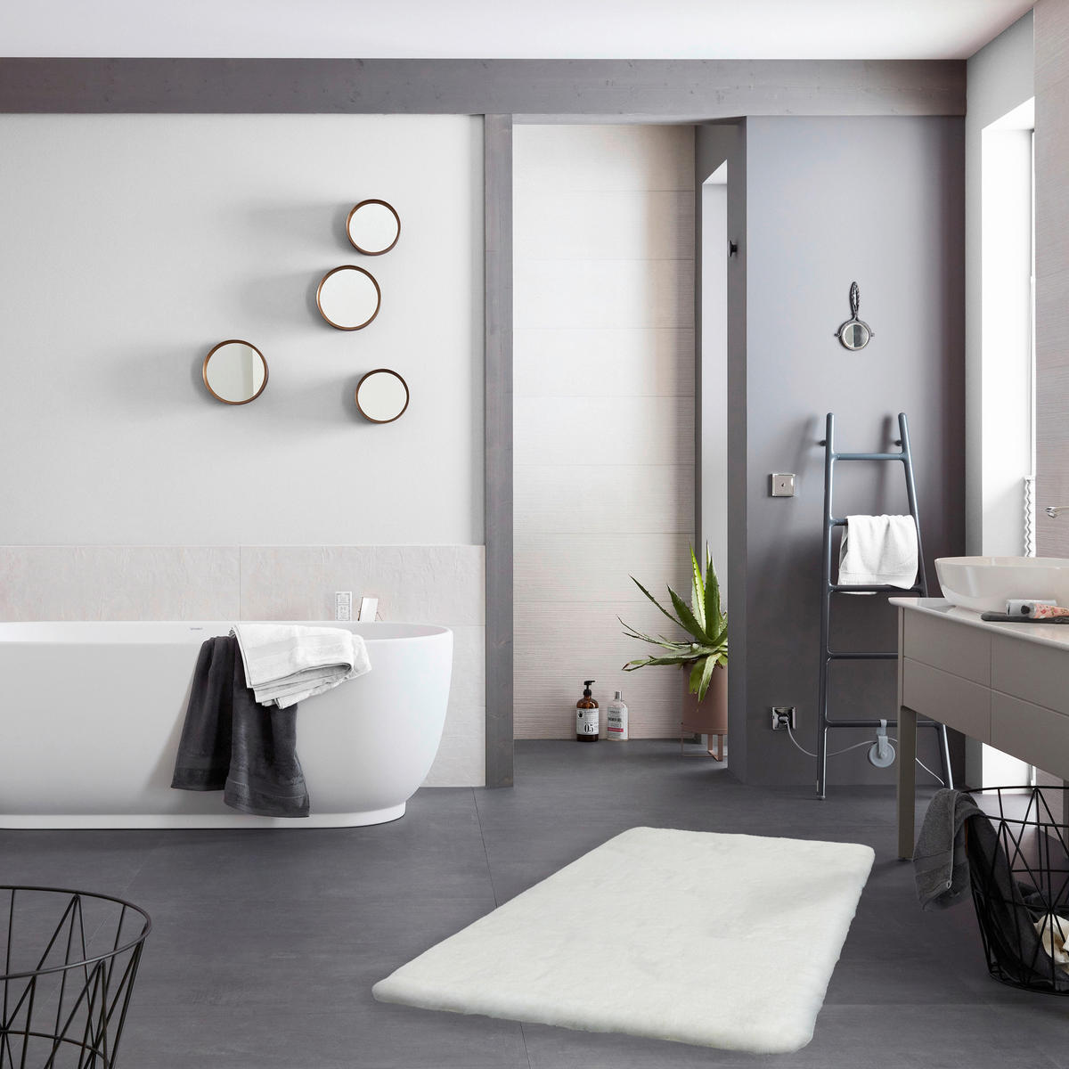 BADTEPPICH Bali Weiß 67/110 cm  - Weiß, Basics, Textil (67/110cm) - Schöner Wohnen