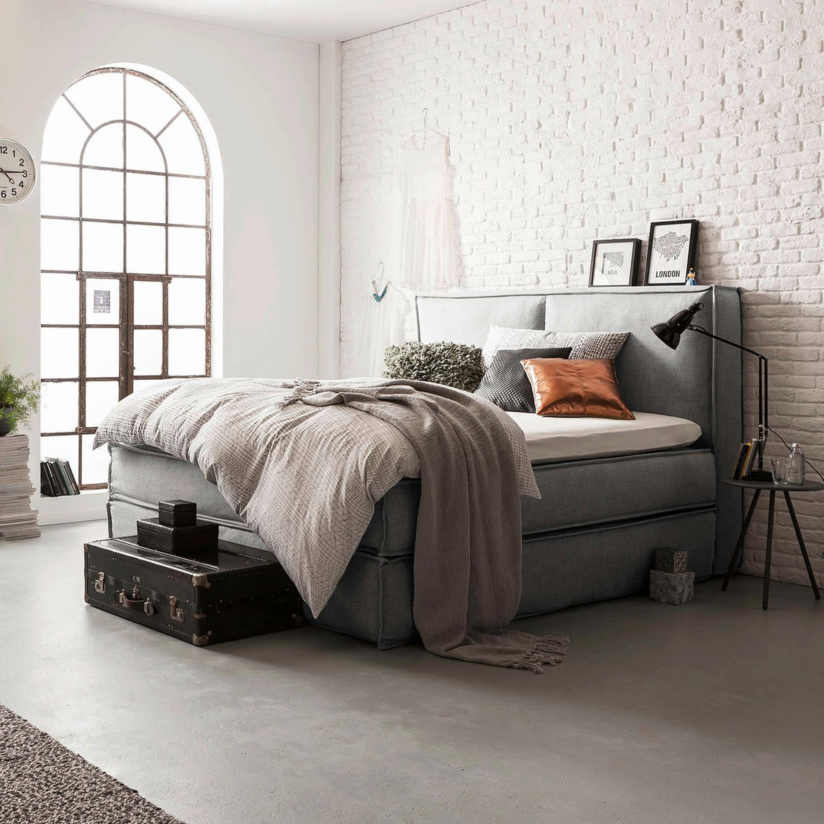 BOXSPRINGBETT 200/220 cm  in Hellgrau  - Hellgrau/Schwarz, Design, Kunststoff/Textil (200/220cm) - home24