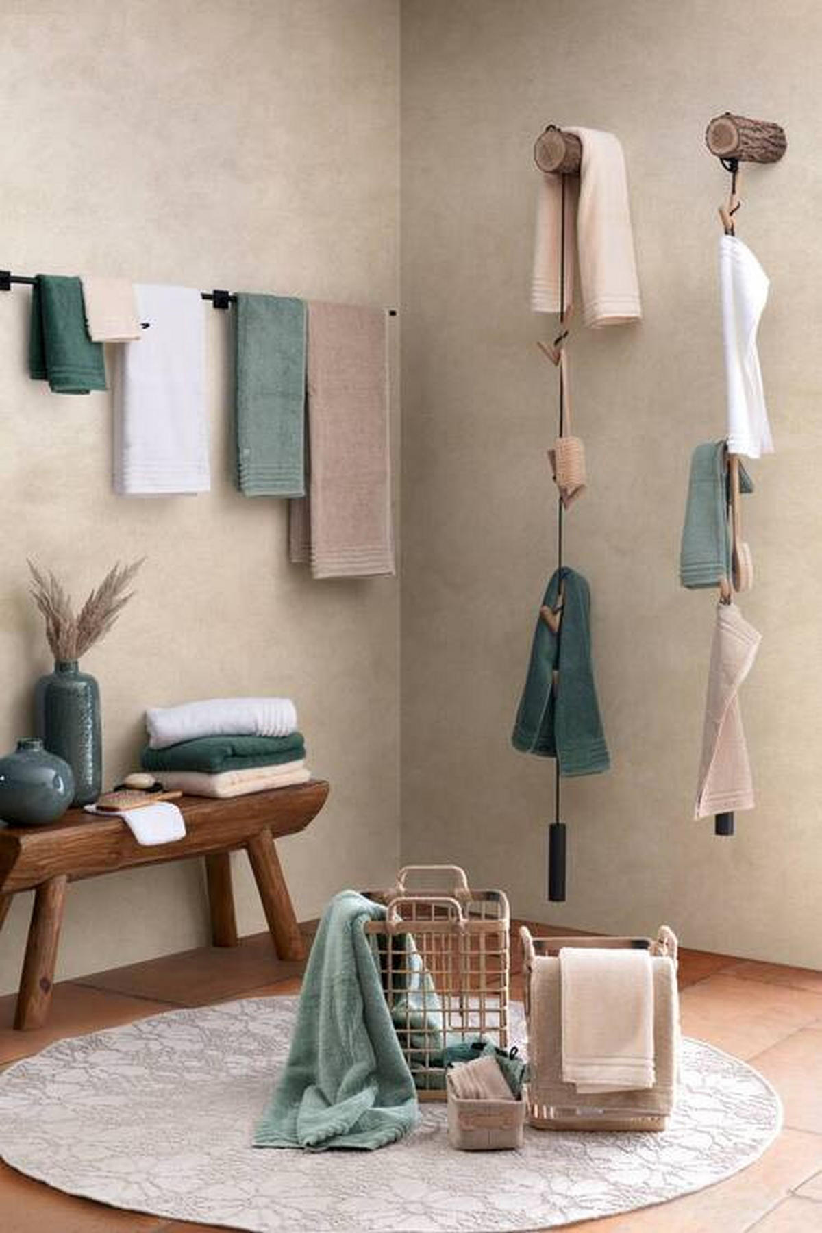 RUČNÍK DO KOUPELNY, 100/150 cm, světle šedá - světle šedá, Basics, textil (100/150cm) - Vossen