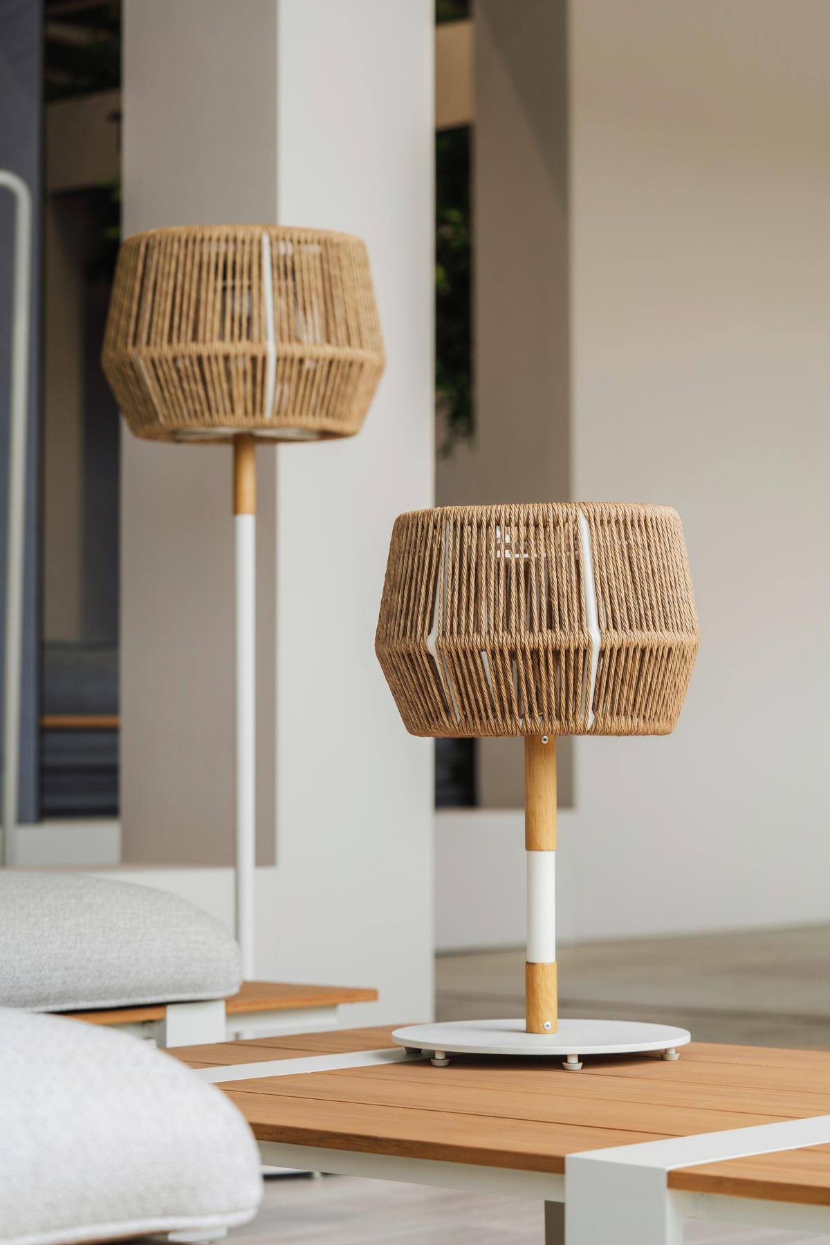 AUSSENSTEHLEUCHTE - Creme, Modern, Textil/Metall (40/136cm) - Tierra Outdoor