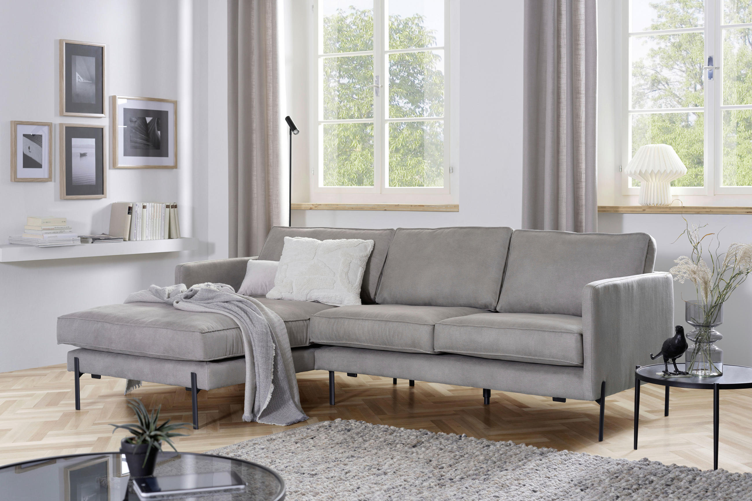 ECKSOFA in Flachgewebe Hellgrau  - Hellgrau/Schwarz, Trend, Textil/Metall (154/232cm) - Livetastic