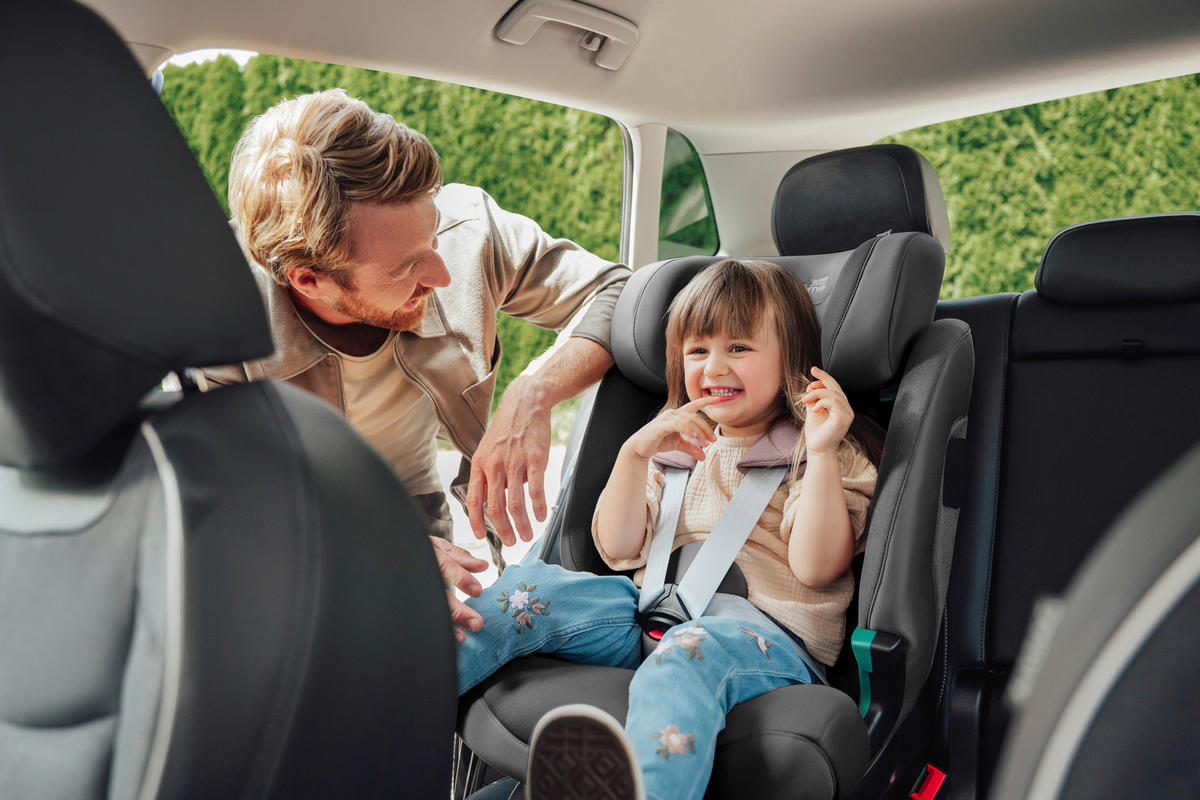 KINDERAUTOSITZ Advansafix Pro  - Schwarz, Basics, Kunststoff/Textil (44/60/48cm) - Britax Römer