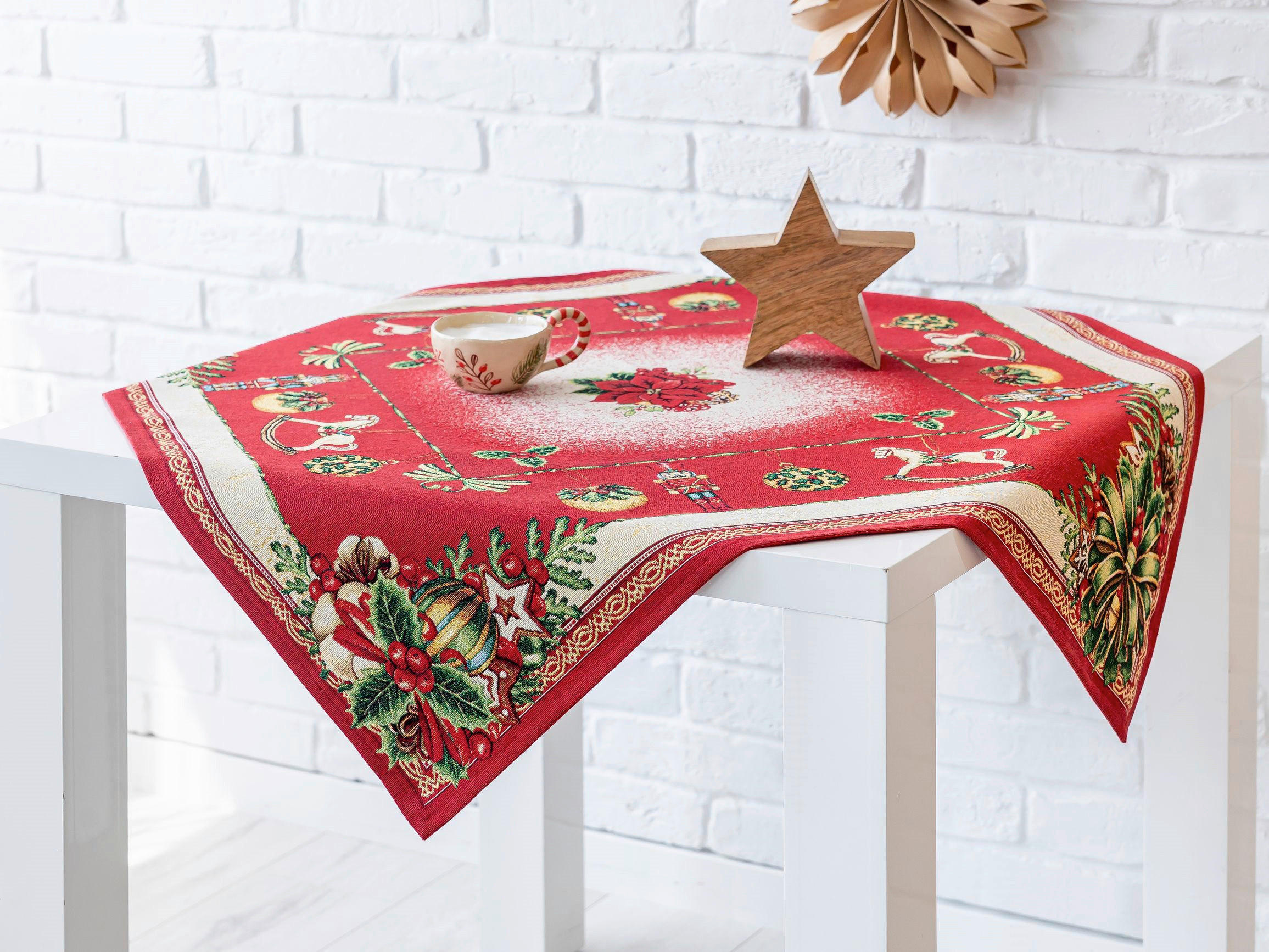 ASZTALTERÍTŐ   - bordó, Design, textil (90/90cm)