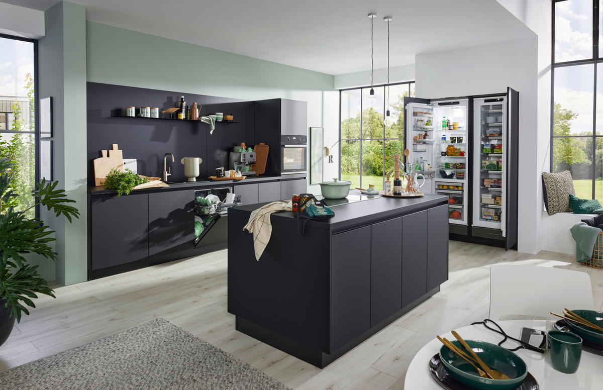 EINBAUKÜCHE P17  - Schwarz, Design, Holzwerkstoff - Dieter Knoll