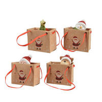 FIGURINĂ DE CRĂCIUN - Basics (4,00/3,20/6,50cm)