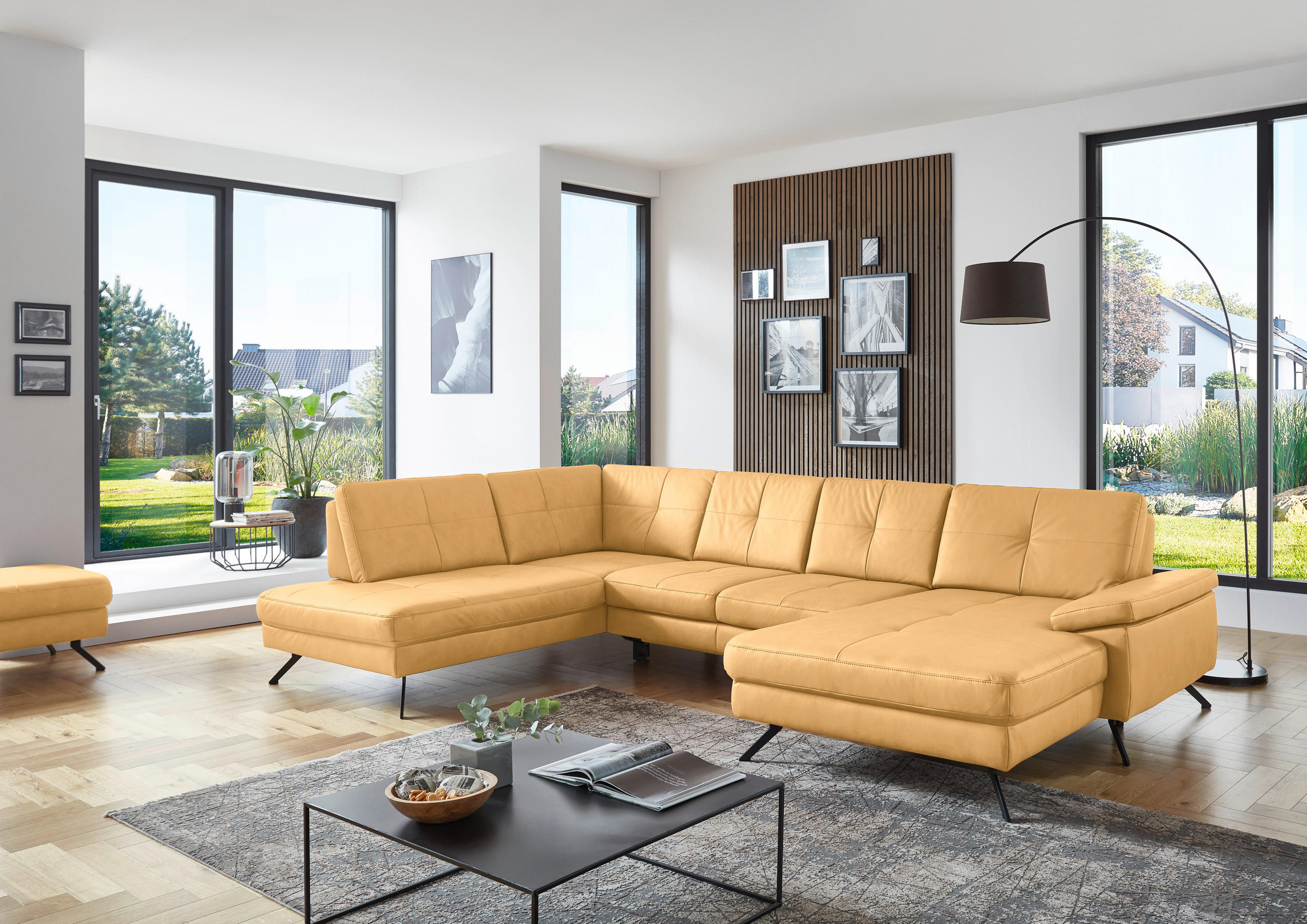 WOHNLANDSCHAFT in Lederlook, Mikrofaser Gelb  - Gelb/Schwarz, Design, Textil/Metall (220/345cm) - Beldomo System