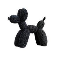 SZOBOR - fekete/magasfényű fekete, Basics, műanyag (17,5/7/15,5cm)