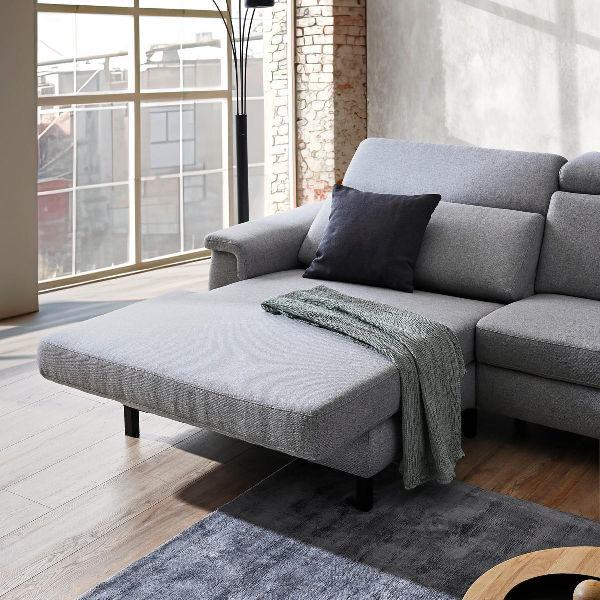 ECKSOFA in Flachgewebe Hellgrau  - Hellgrau/Schwarz, Konventionell, Textil/Metall (182/304cm) - Pure Home Comfort