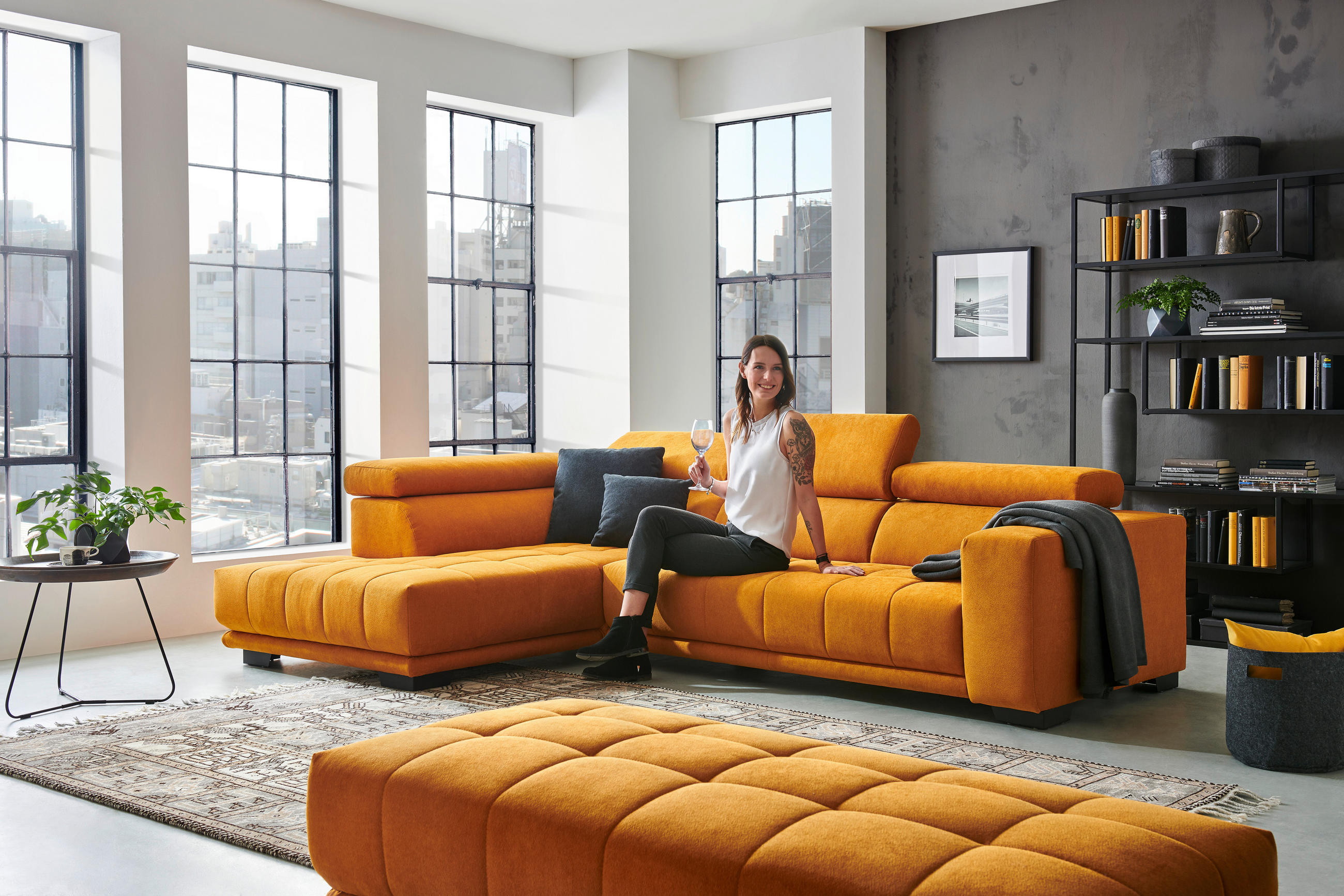 ECKSOFA in Mikrofaser Gelb  207/301 cm  - Gelb/Schwarz, Design, Textil/Metall (207/301cm) - Xora