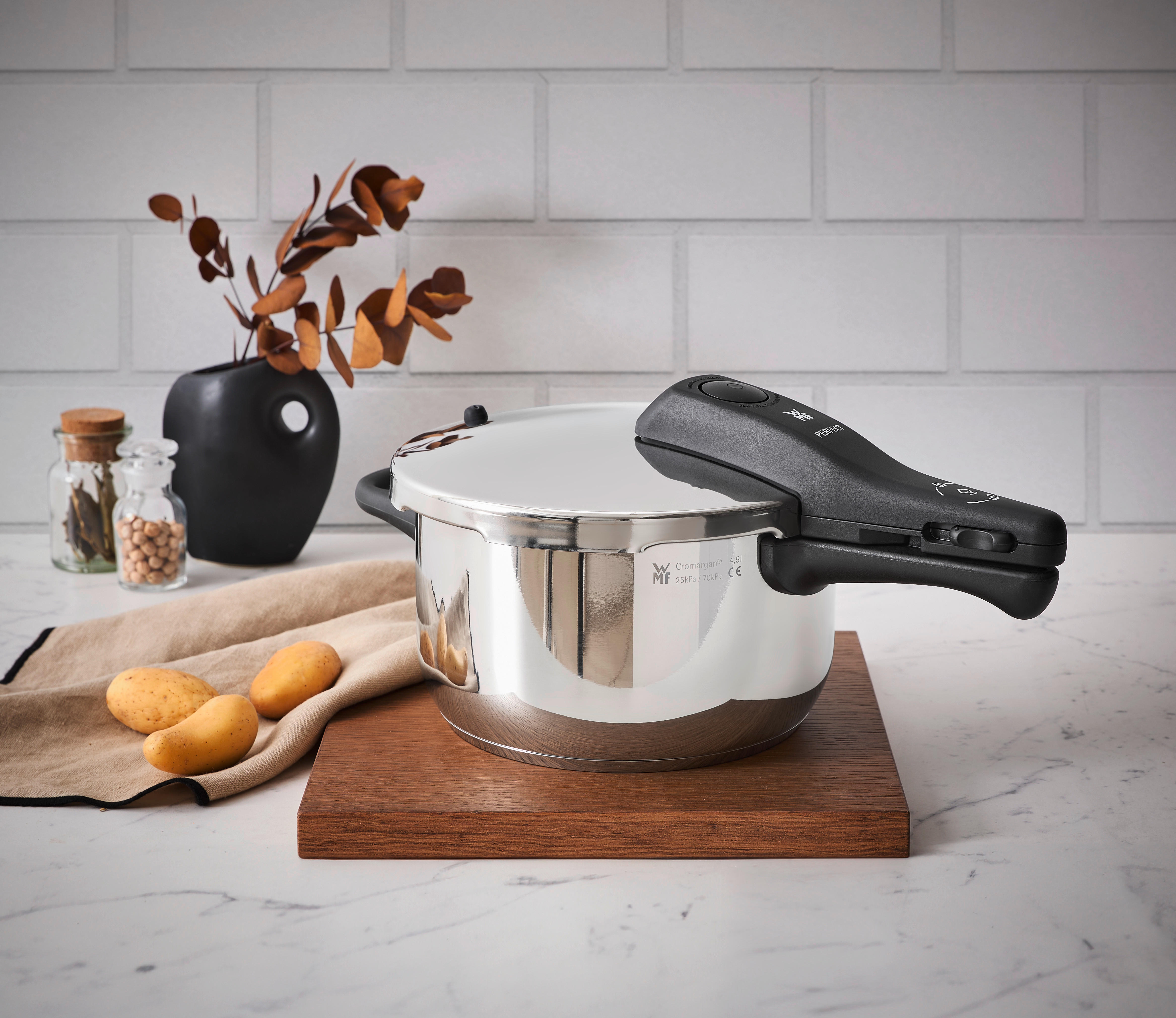 SCHNELLKOCHTOPF Perfect 4.5 L  - Basics, Metall (22cm) - WMF