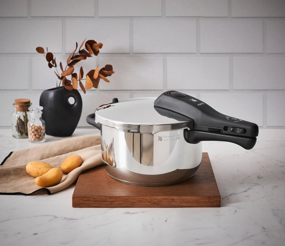 SCHNELLKOCHTOPF Perfect 4.5 L  - Basics, Metall (22cm) - WMF
