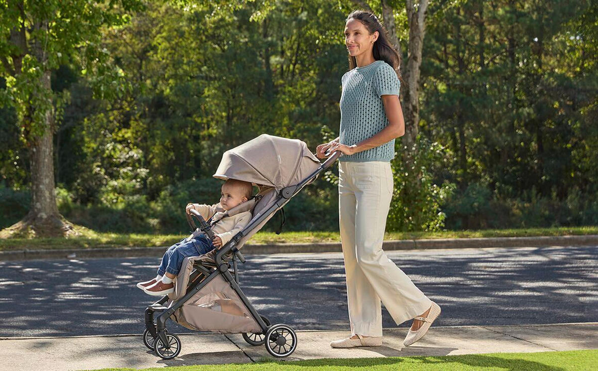 BUGGY TIRA  - Schwarz/Grau, Basics, Textil/Metall (53/114/100cm) - Britax Römer