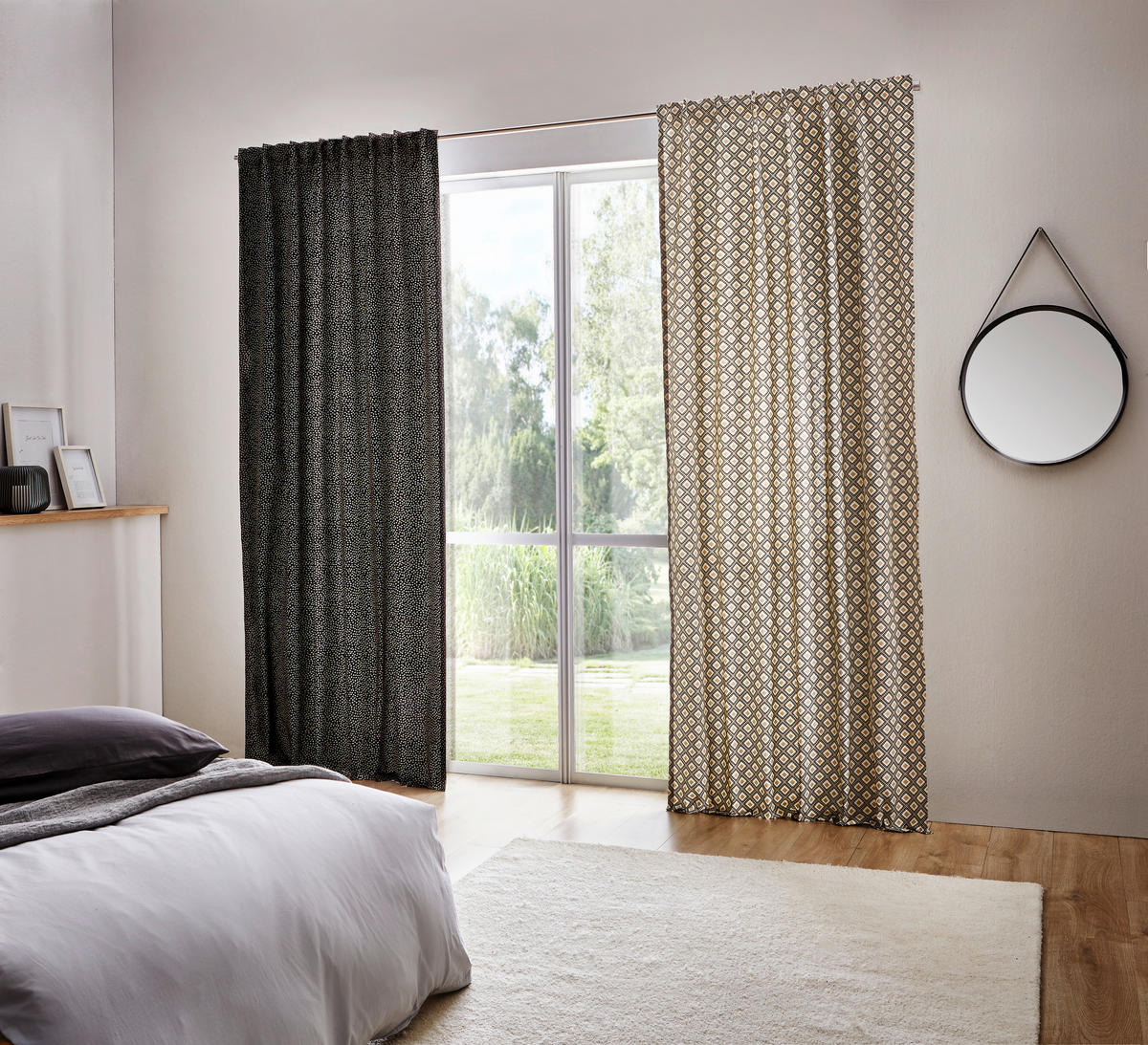 HOTOVÝ ZÁVĚS, neprůsvitné, 130/250 cm - černá/béžová, Basics, textil (130/250cm) - Esprit
